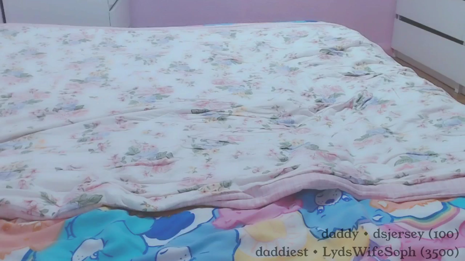 Gallery image thumbnail from RosePetalx's myfreecams stream on, 07/19/2024, 21:51 image 17 of 20