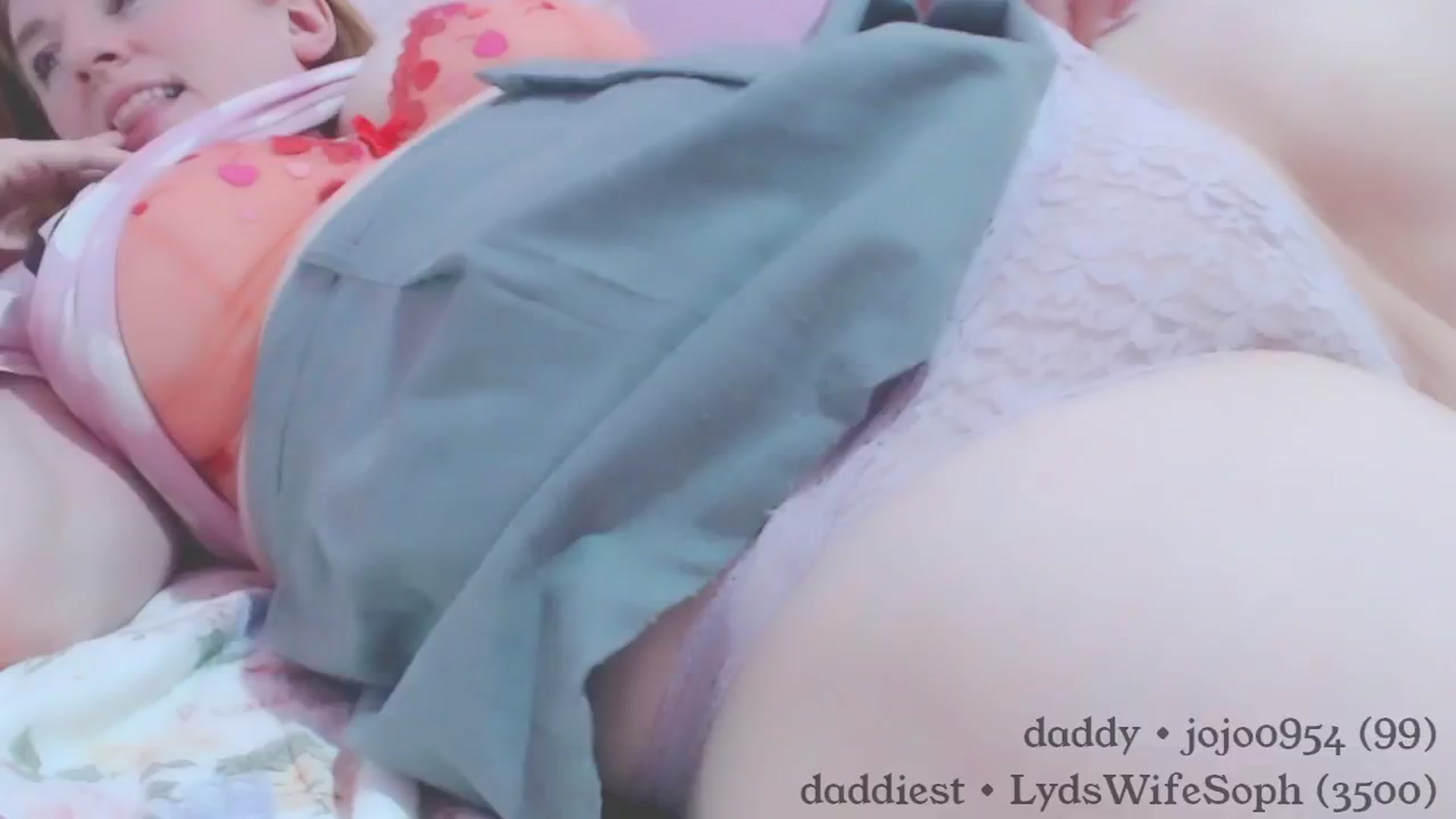 Gallery image thumbnail from RosePetalx's myfreecams stream on, 07/23/2024, 21:05 image 17 of 20