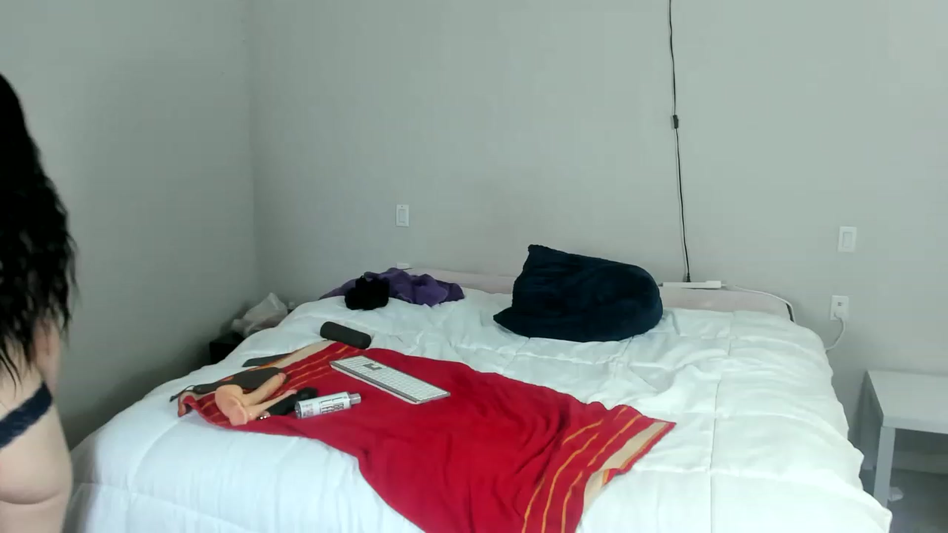 Gallery image thumbnail from RoseRayan's myfreecams stream on, 05/12/2023, 19:30 image 16 of 20