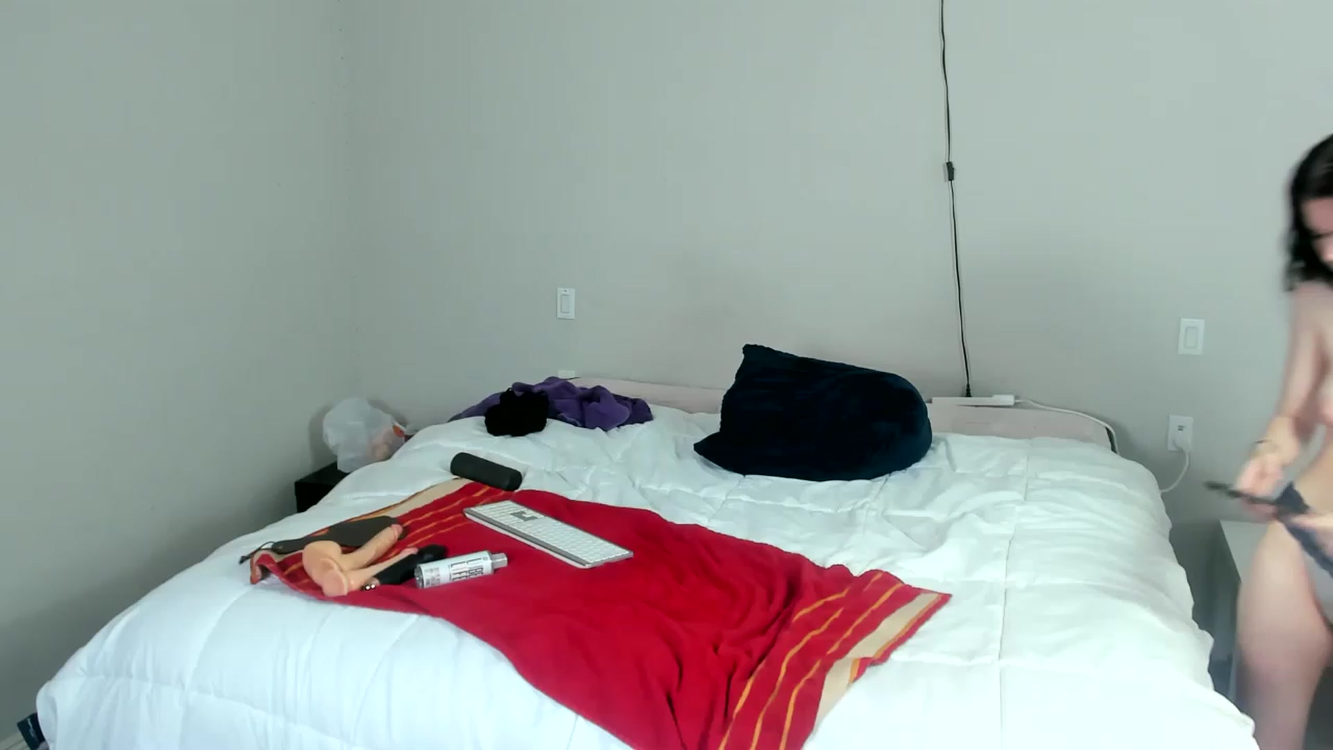 Gallery image thumbnail from RoseRayan's myfreecams stream on, 05/12/2023, 19:30 image 17 of 20
