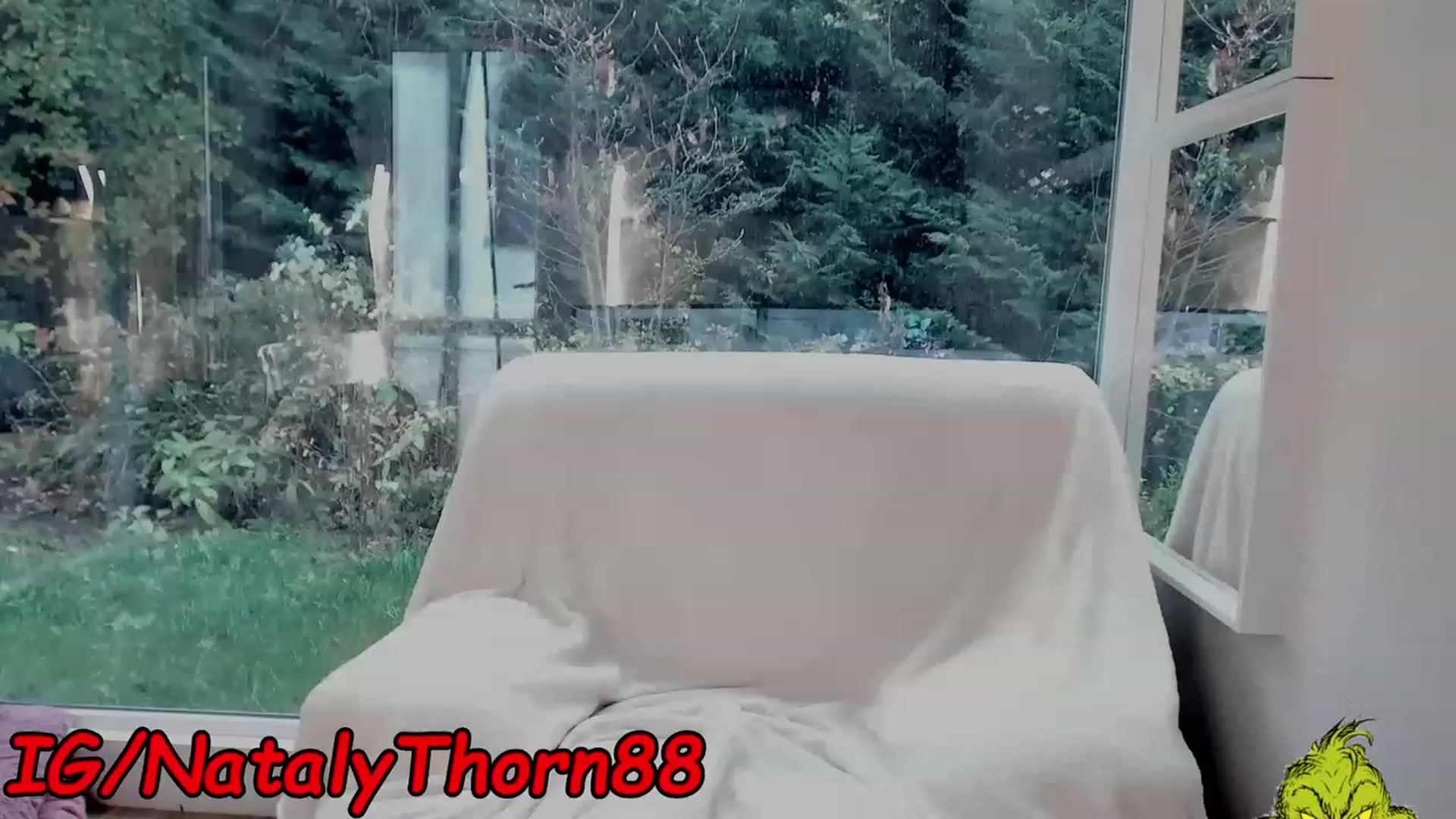 Gallery image thumbnail from RoseTatt88's myfreecams stream on, 11/24/2022, 08:07 image 12 of 20