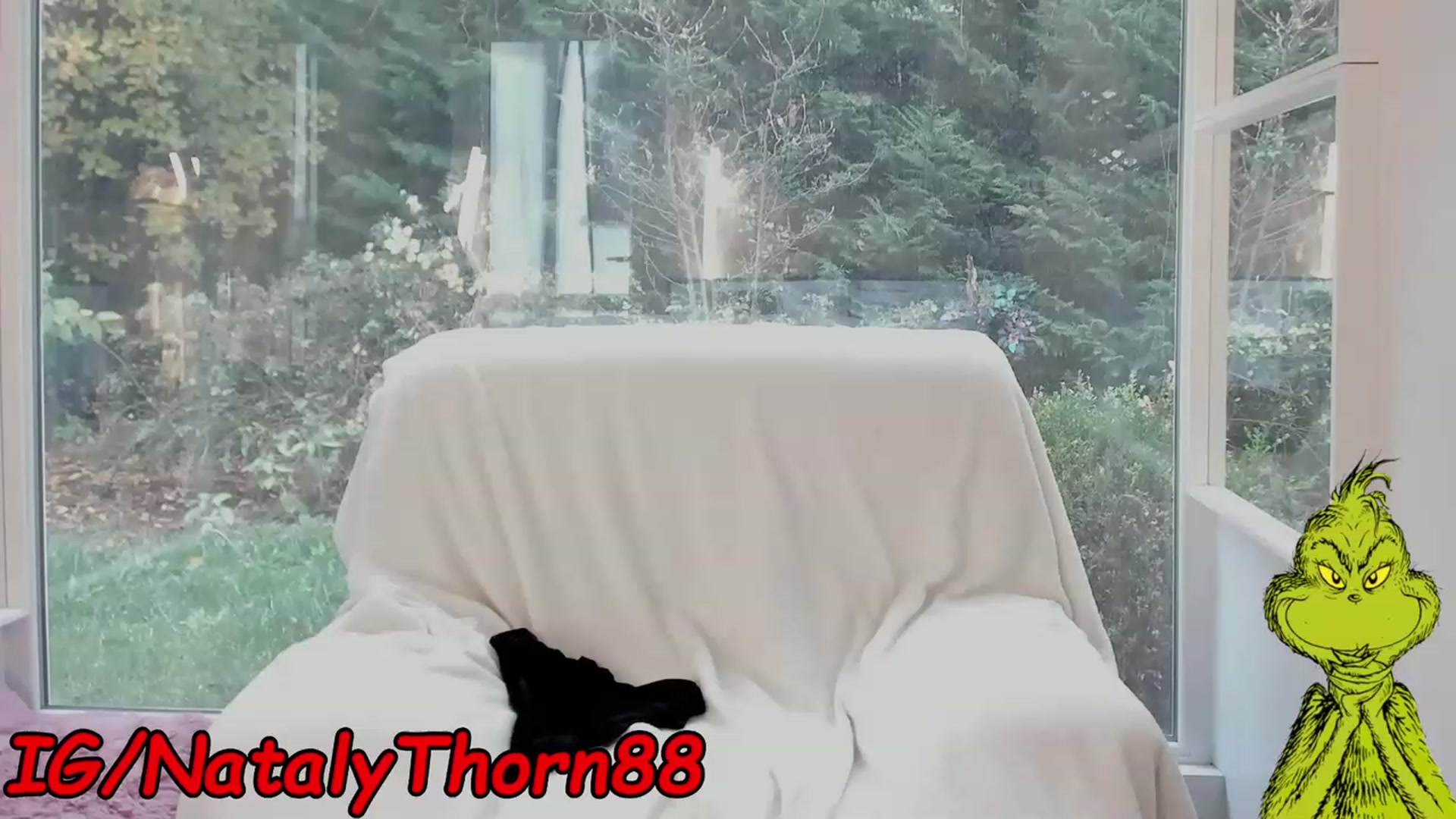 Gallery image thumbnail from RoseTatt88's myfreecams stream on, 12/05/2022, 11:20 image 4 of 20