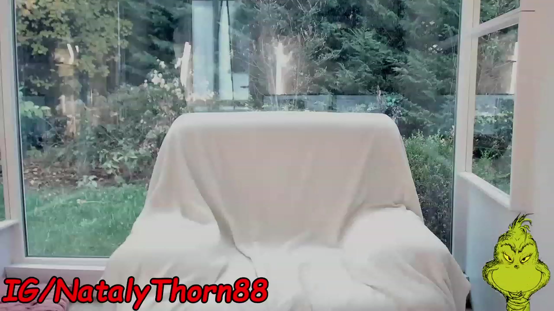 Gallery image thumbnail from RoseTatt88's myfreecams stream on, 12/06/2022, 11:53 image 10 of 20
