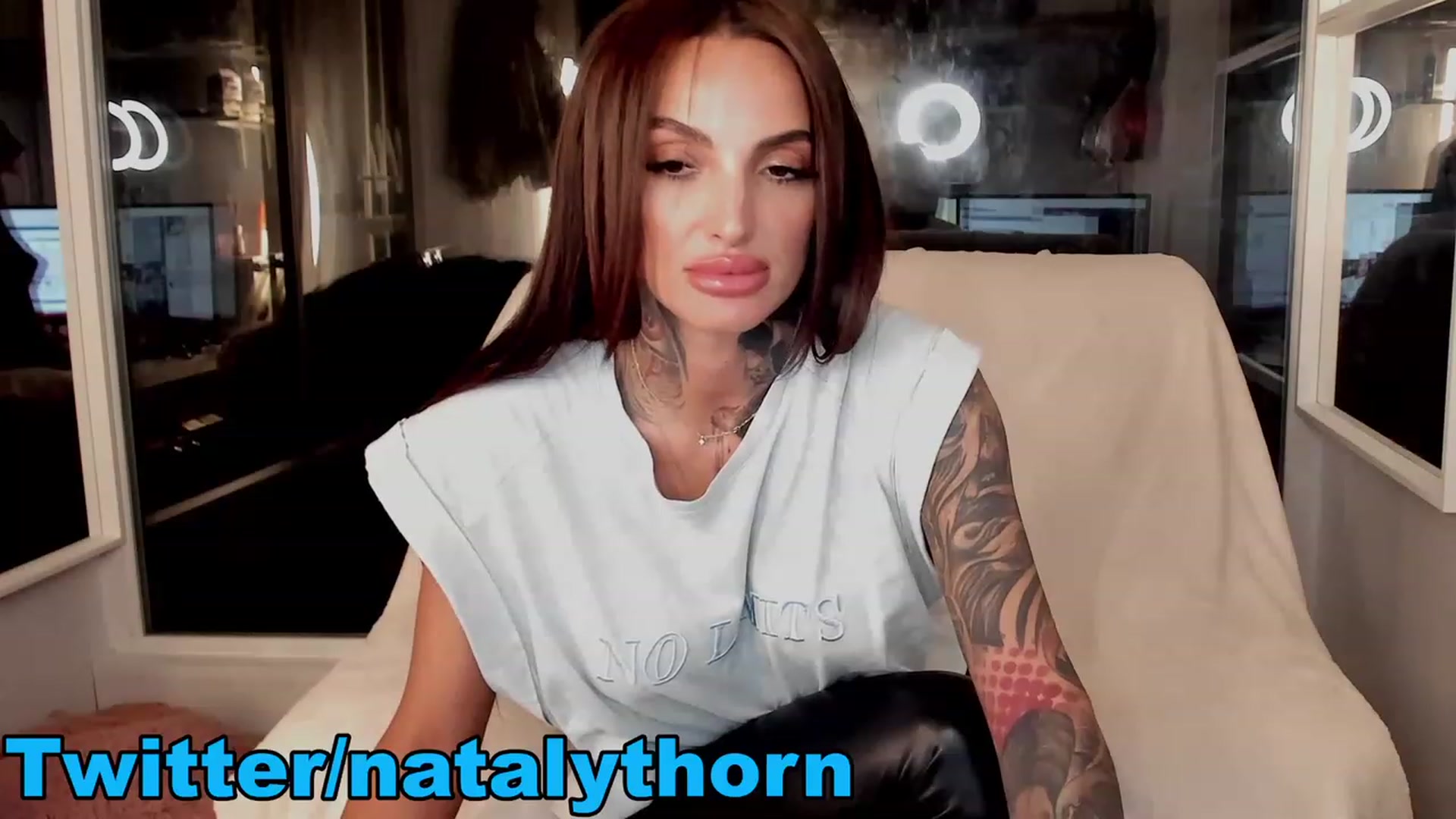 Gallery image thumbnail from RoseTatt88's myfreecams stream on, 12/31/2022, 18:14 image 20 of 20