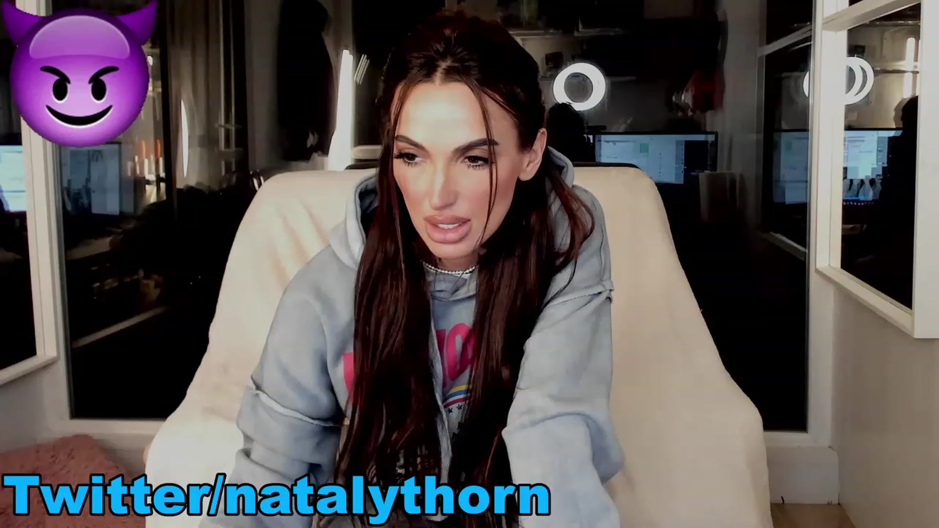Gallery image thumbnail from RoseTatt88's myfreecams stream on, 01/12/2023, 17:18 image 18 of 20