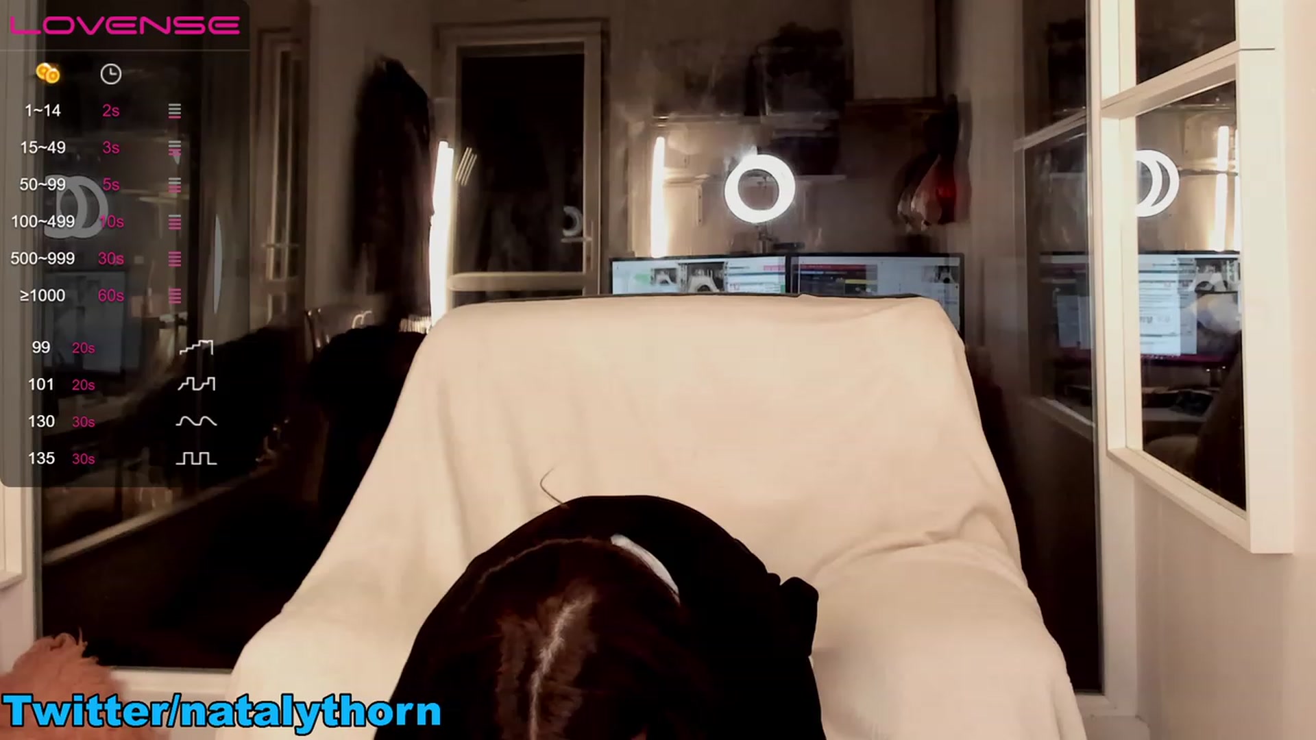 Gallery image thumbnail from RoseTatt88's myfreecams stream on, 01/15/2023, 15:32 image 16 of 20