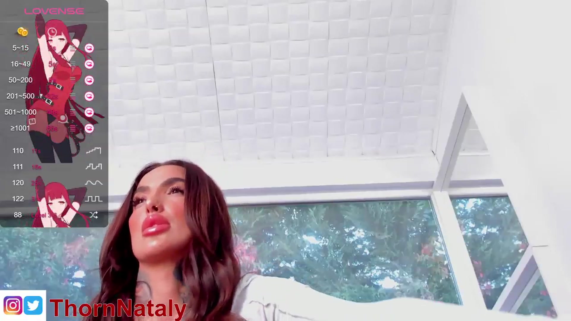 Gallery image thumbnail from RoseTatt88's myfreecams stream on, 10/18/2023, 09:21 image 7 of 20