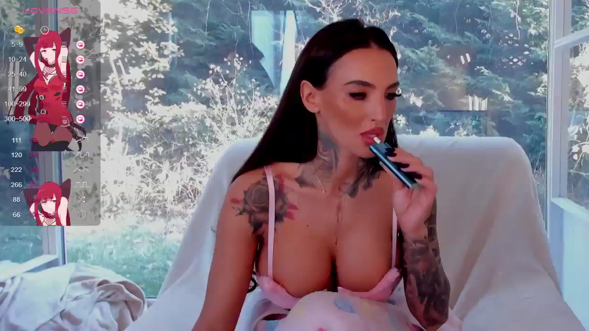 Gallery image thumbnail from RoseTatt88's myfreecams stream on, 12/21/2023, 11:29 image 6 of 20