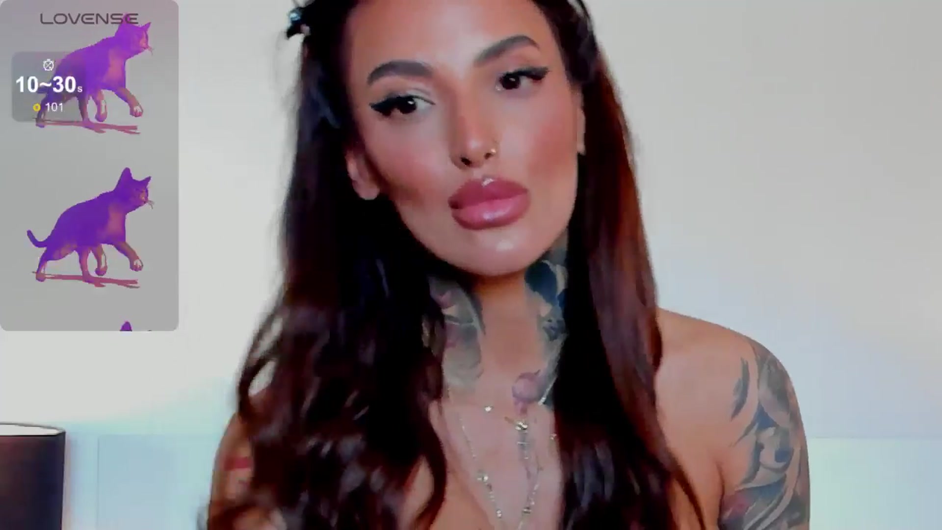 Gallery image thumbnail from RoseTatt88's myfreecams stream on, 06/05/2024, 10:50 image 17 of 20