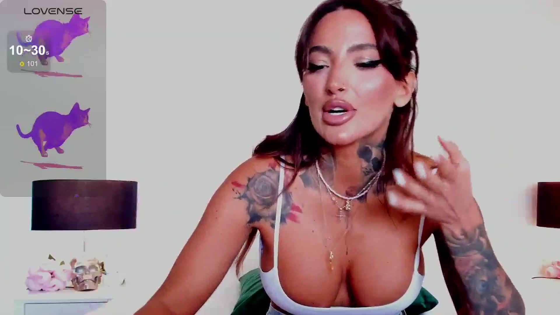 Gallery image thumbnail from RoseTatt88's myfreecams stream on, 07/20/2024, 11:14 image 6 of 20