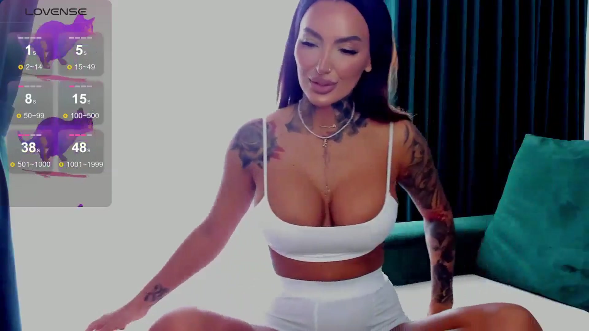 Gallery image thumbnail from RoseTatt88's myfreecams stream on, 08/06/2024, 11:54 image 8 of 20