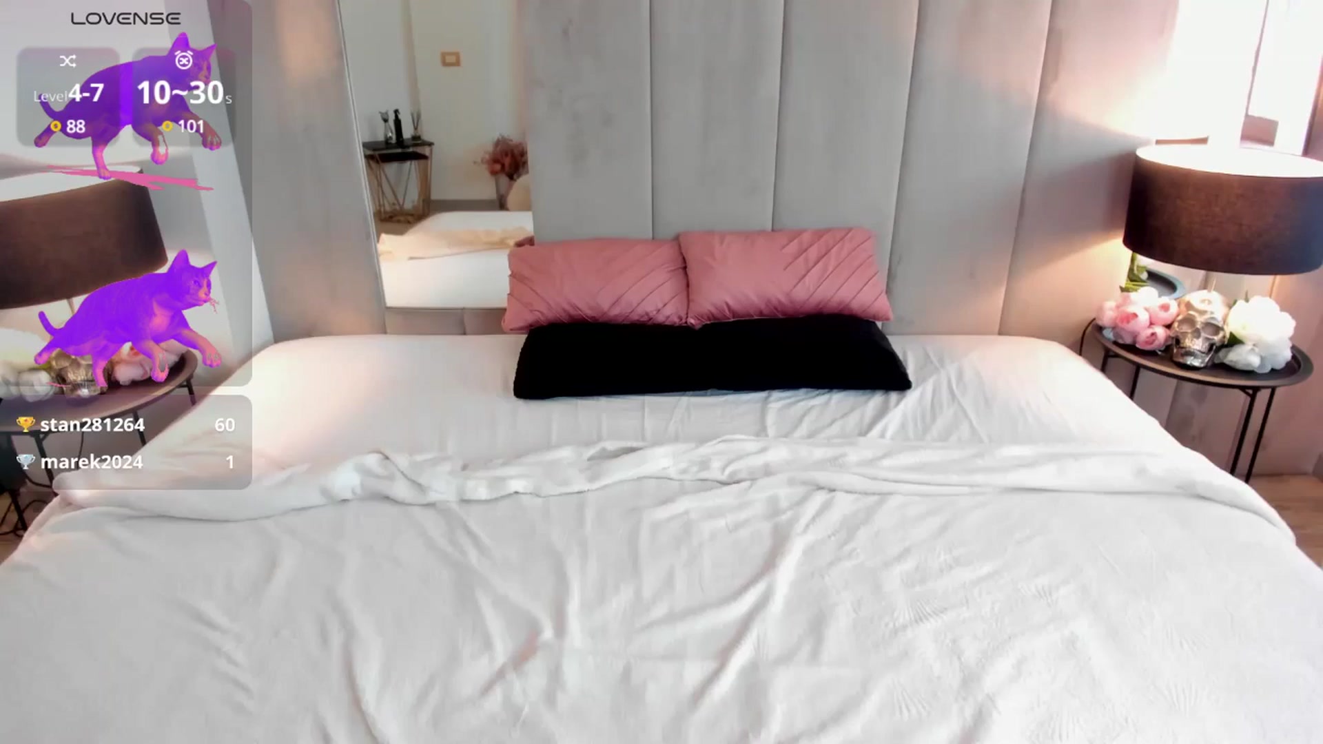 Gallery image thumbnail from RoseTatt88's myfreecams stream on, 04/17/2025, 11:32 image 1 of 20