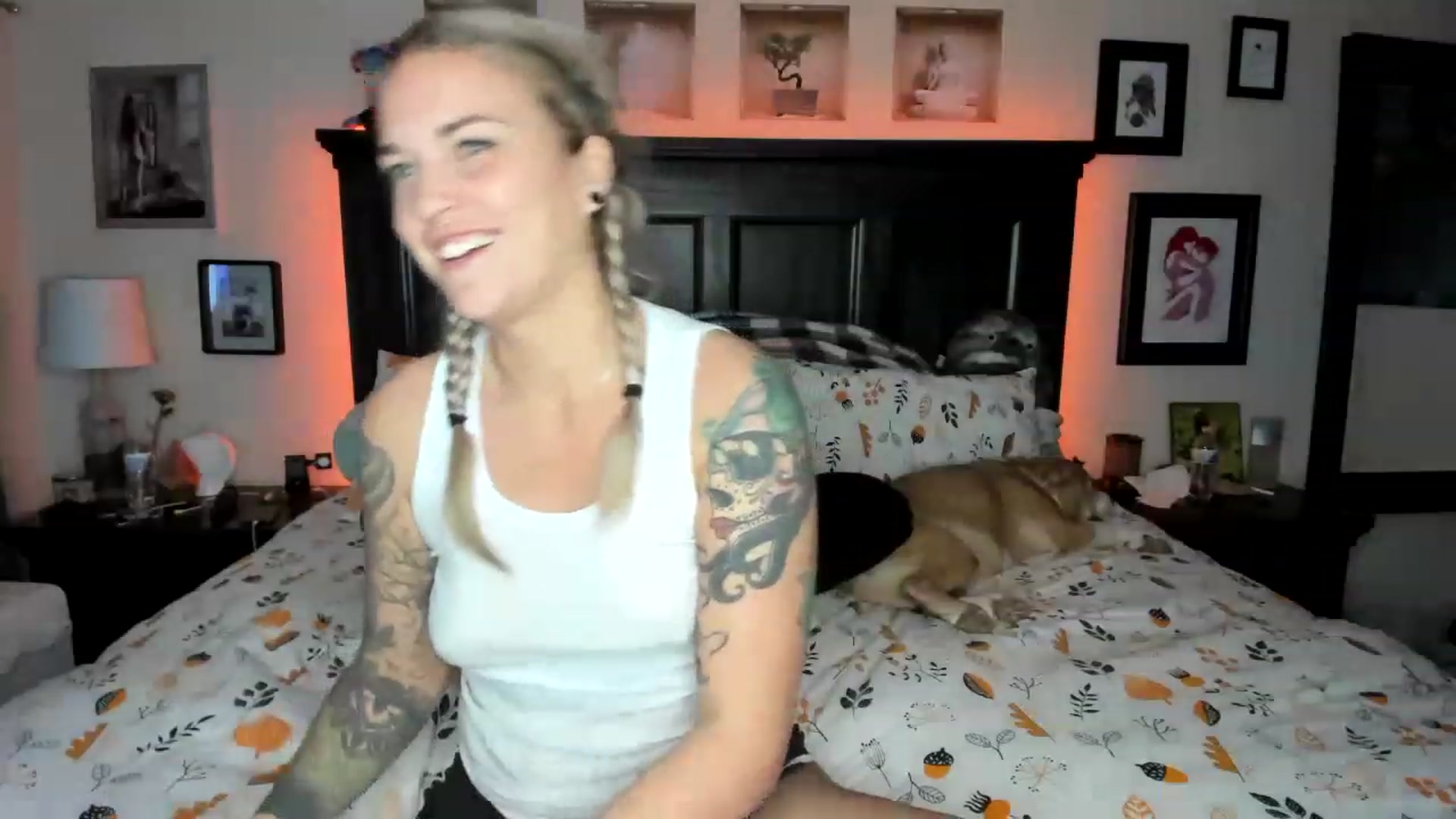 Gallery image thumbnail from Rose_Kitten's myfreecams stream on, 11/23/2022, 02:51 image 4 of 20