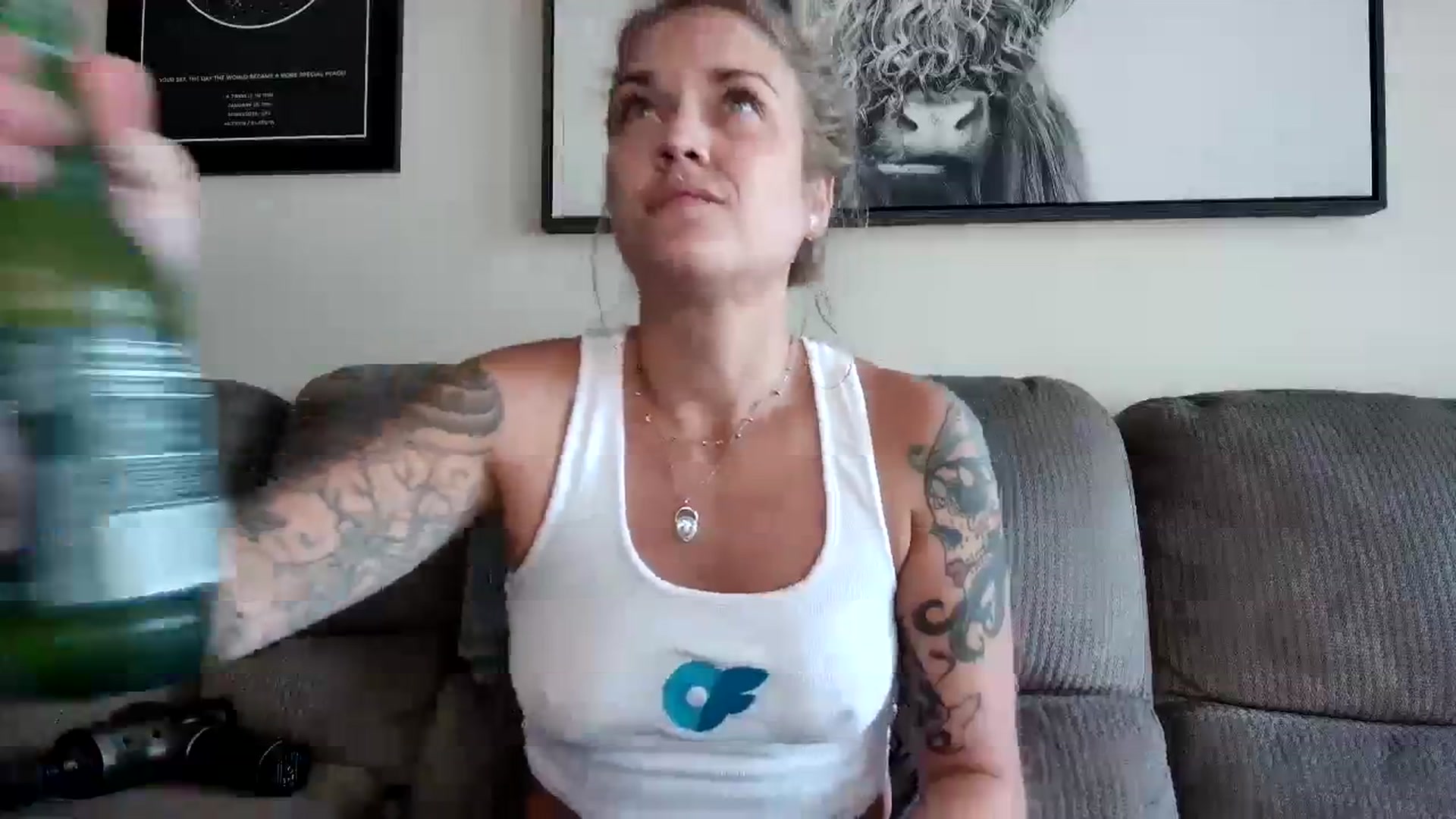 Gallery image thumbnail from Rose_Kitten's myfreecams stream on, 09/19/2023, 19:39 image 18 of 20