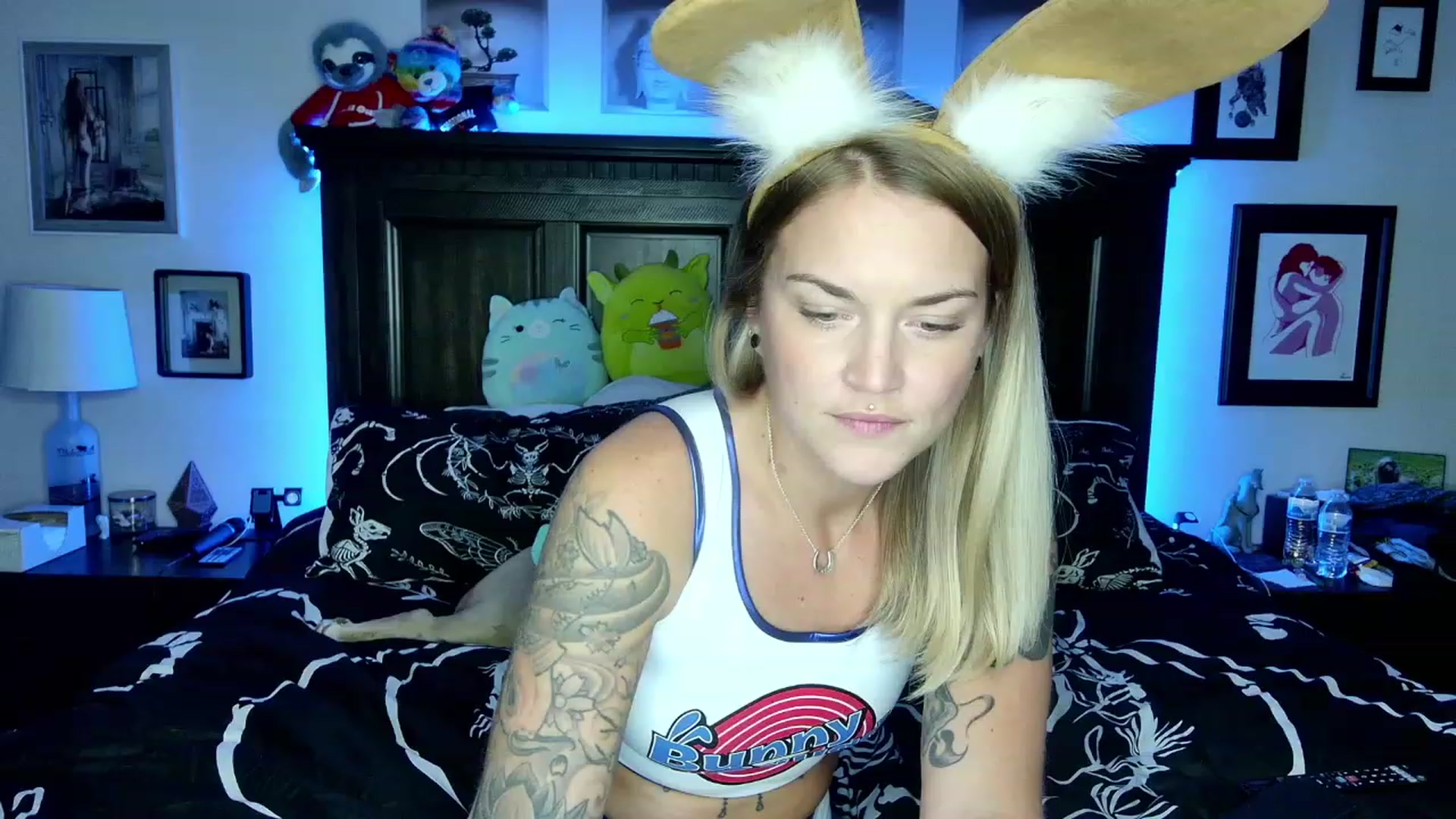 Gallery image thumbnail from Rose_Kitten's myfreecams stream on, 11/01/2023, 01:50 image 6 of 20