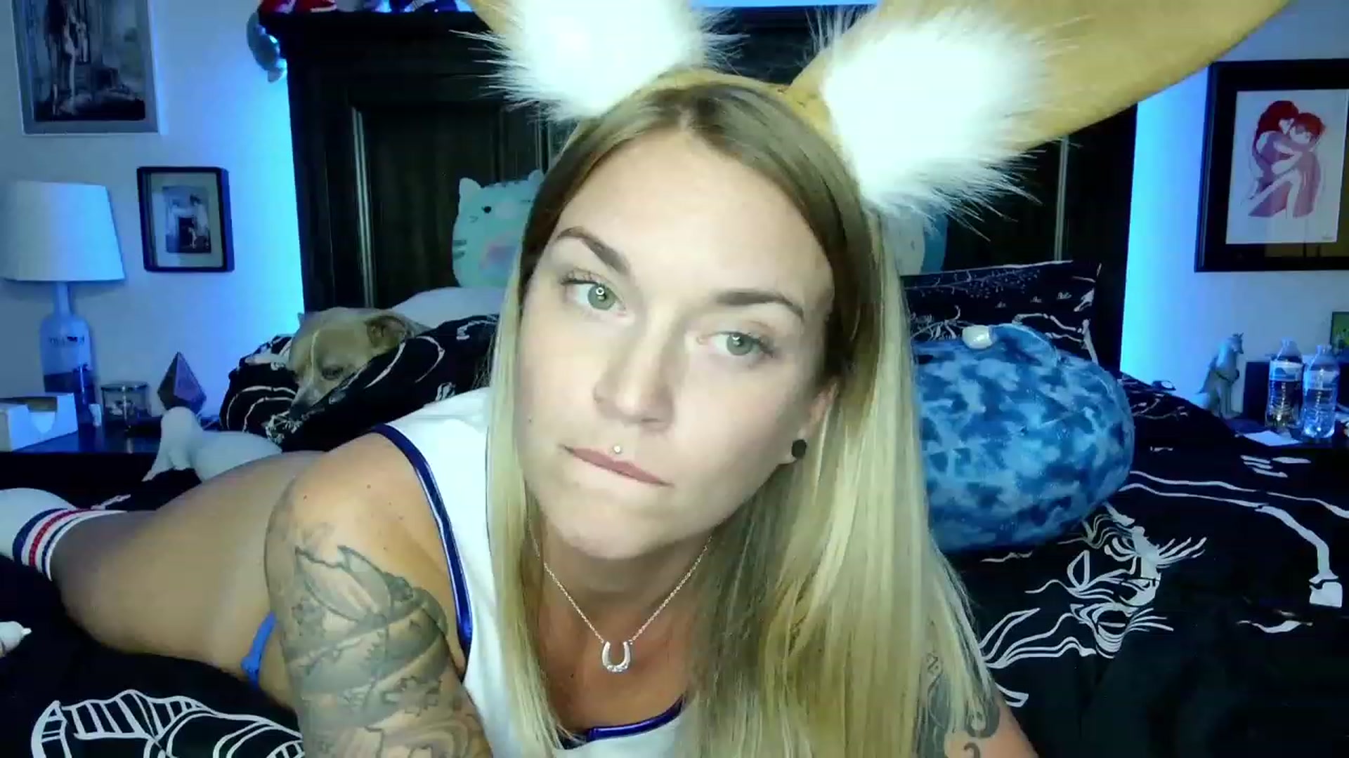 Gallery image thumbnail from Rose_Kitten's myfreecams stream on, 11/01/2023, 01:50 image 17 of 20