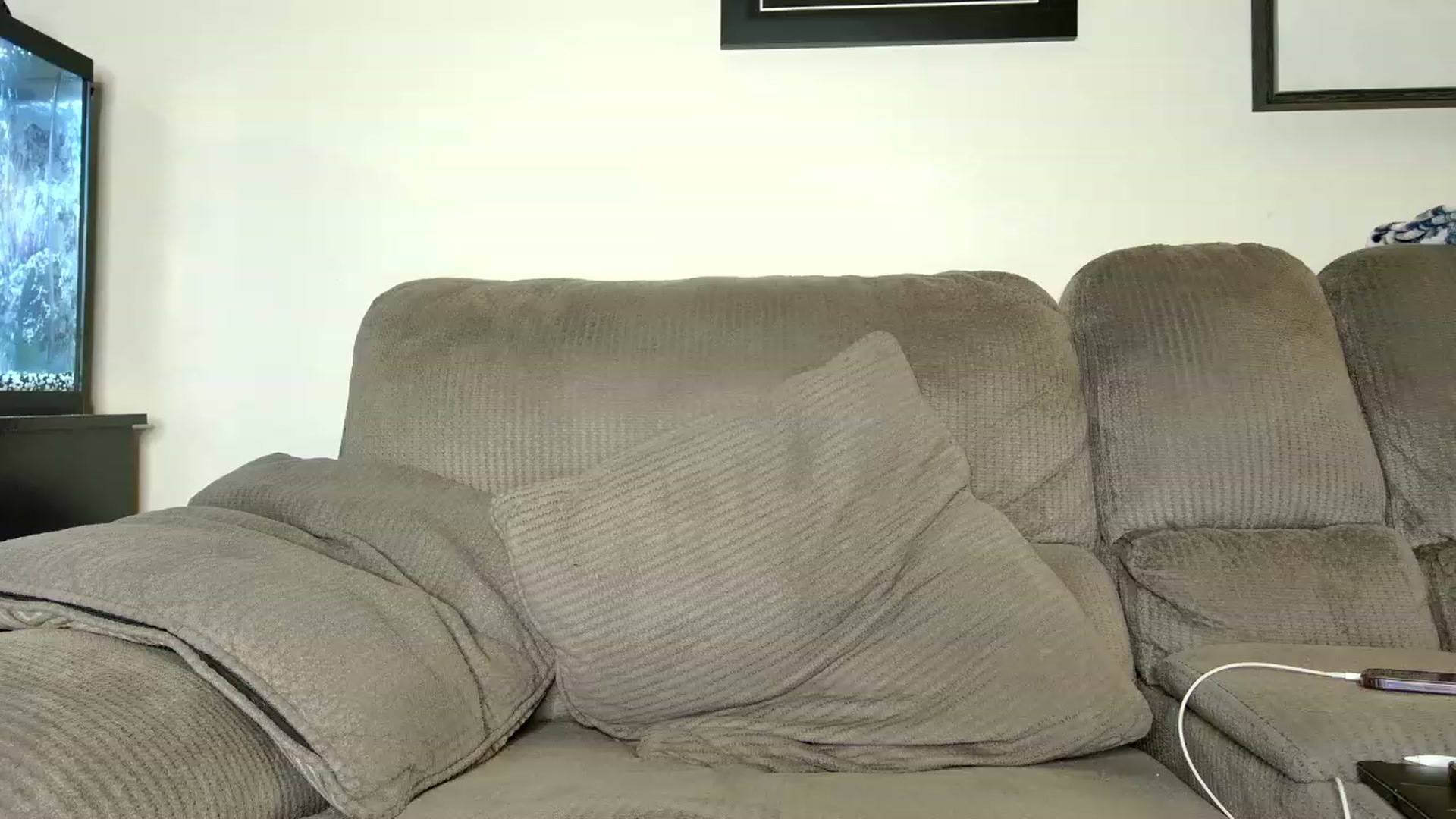 Gallery image thumbnail from Rose_Kitten's myfreecams stream on, 11/18/2023, 01:41 image 9 of 20