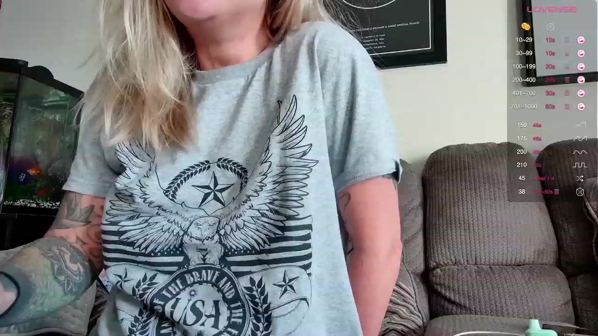 Gallery image thumbnail from Rose_Kitten's myfreecams stream on, 11/28/2023, 20:32 image 18 of 20