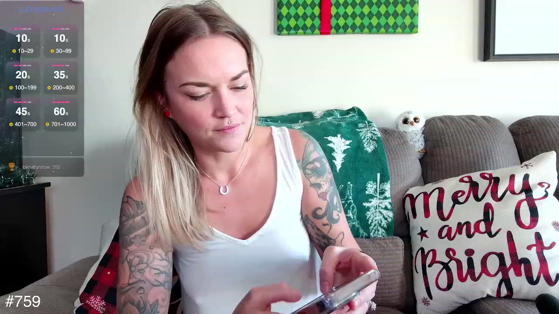 Gallery image thumbnail from Rose_Kitten's myfreecams stream on, 12/07/2023, 21:29 image 6 of 20