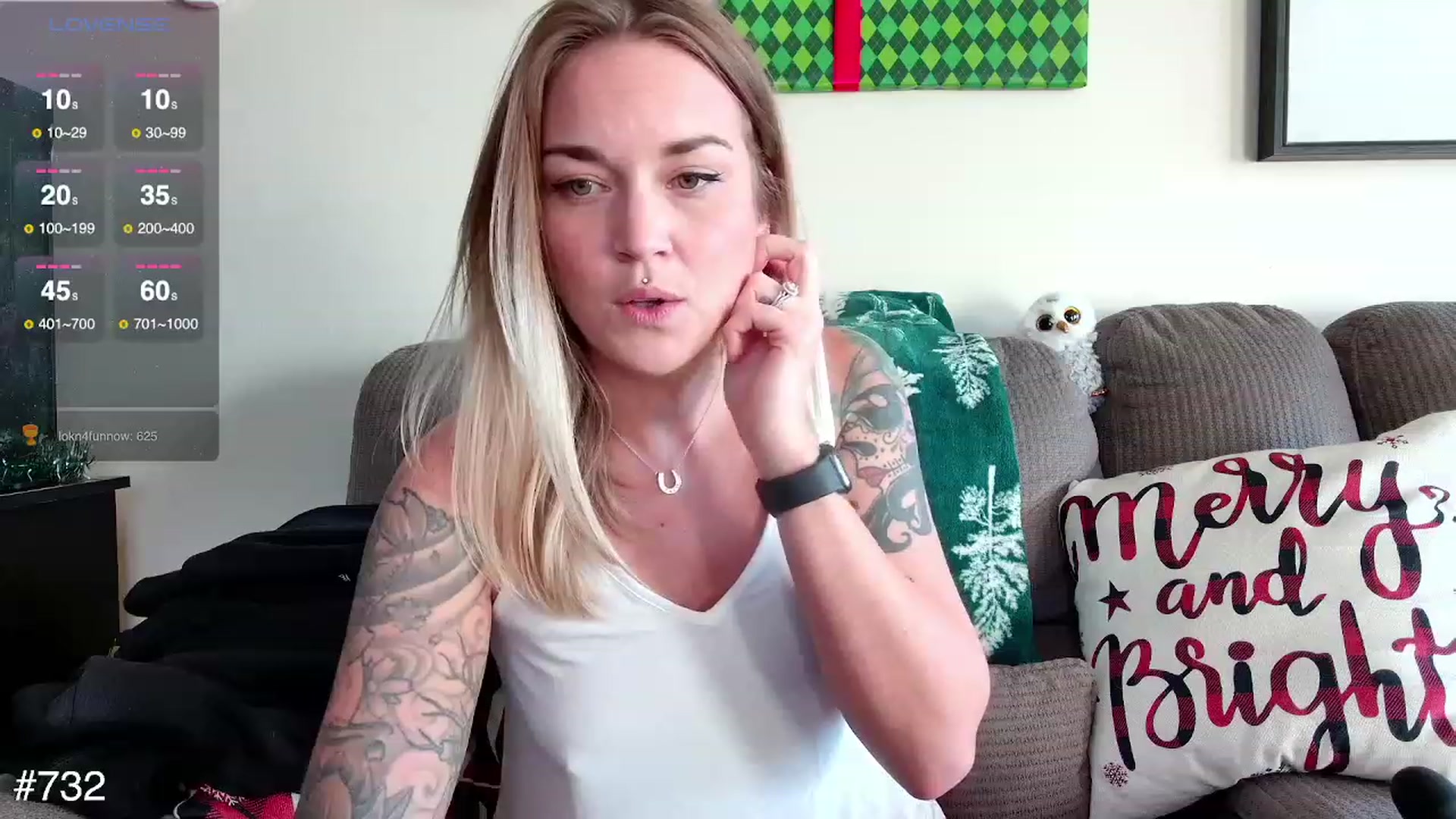 Gallery image thumbnail from Rose_Kitten's myfreecams stream on, 12/07/2023, 21:29 image 11 of 20