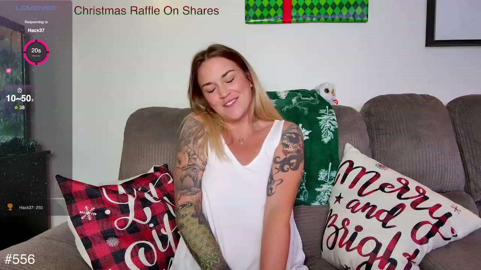 Gallery image thumbnail from Rose_Kitten's myfreecams stream on, 12/08/2023, 01:25 image 3 of 20