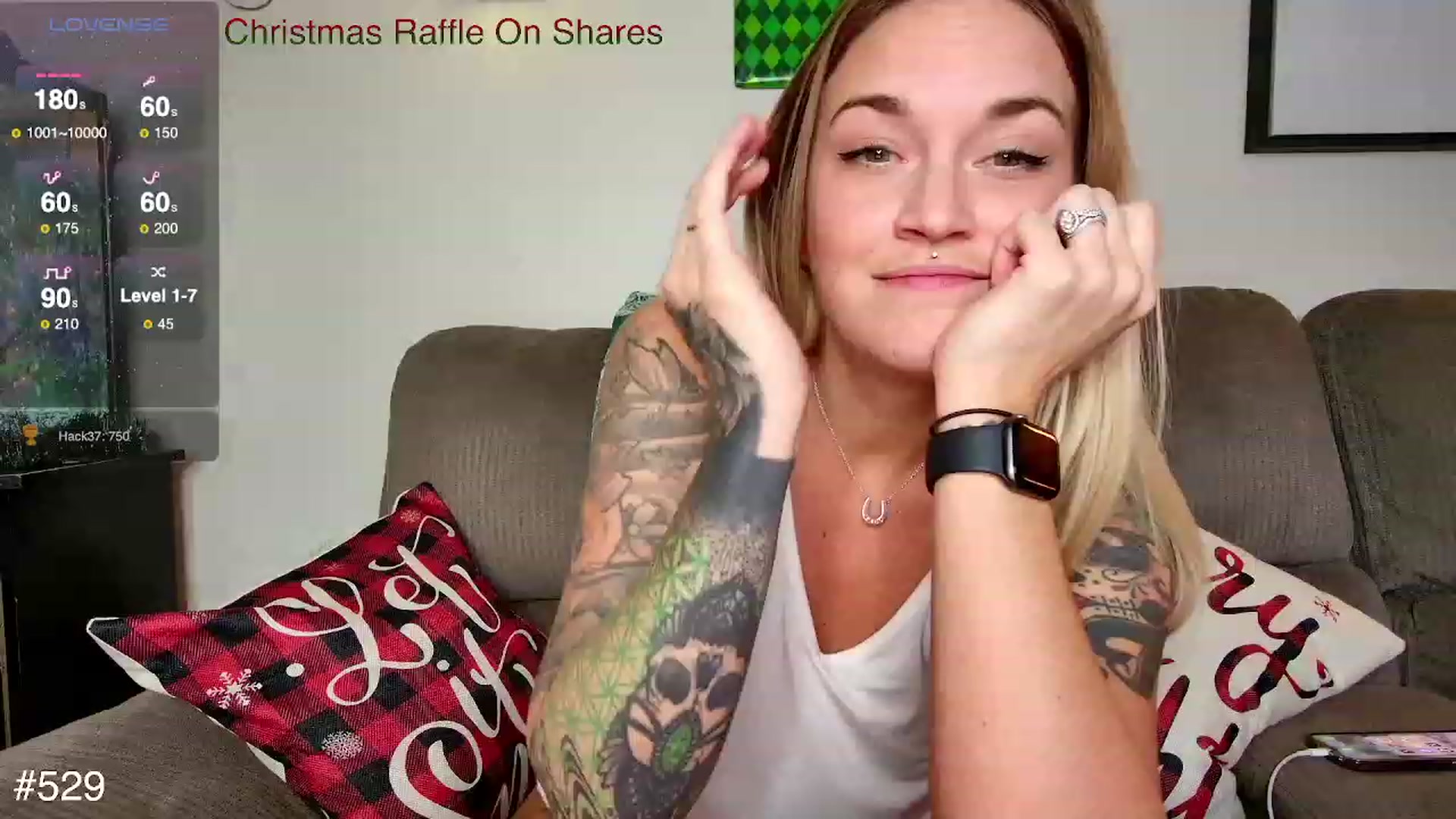 Gallery image thumbnail from Rose_Kitten's myfreecams stream on, 12/08/2023, 01:25 image 9 of 20