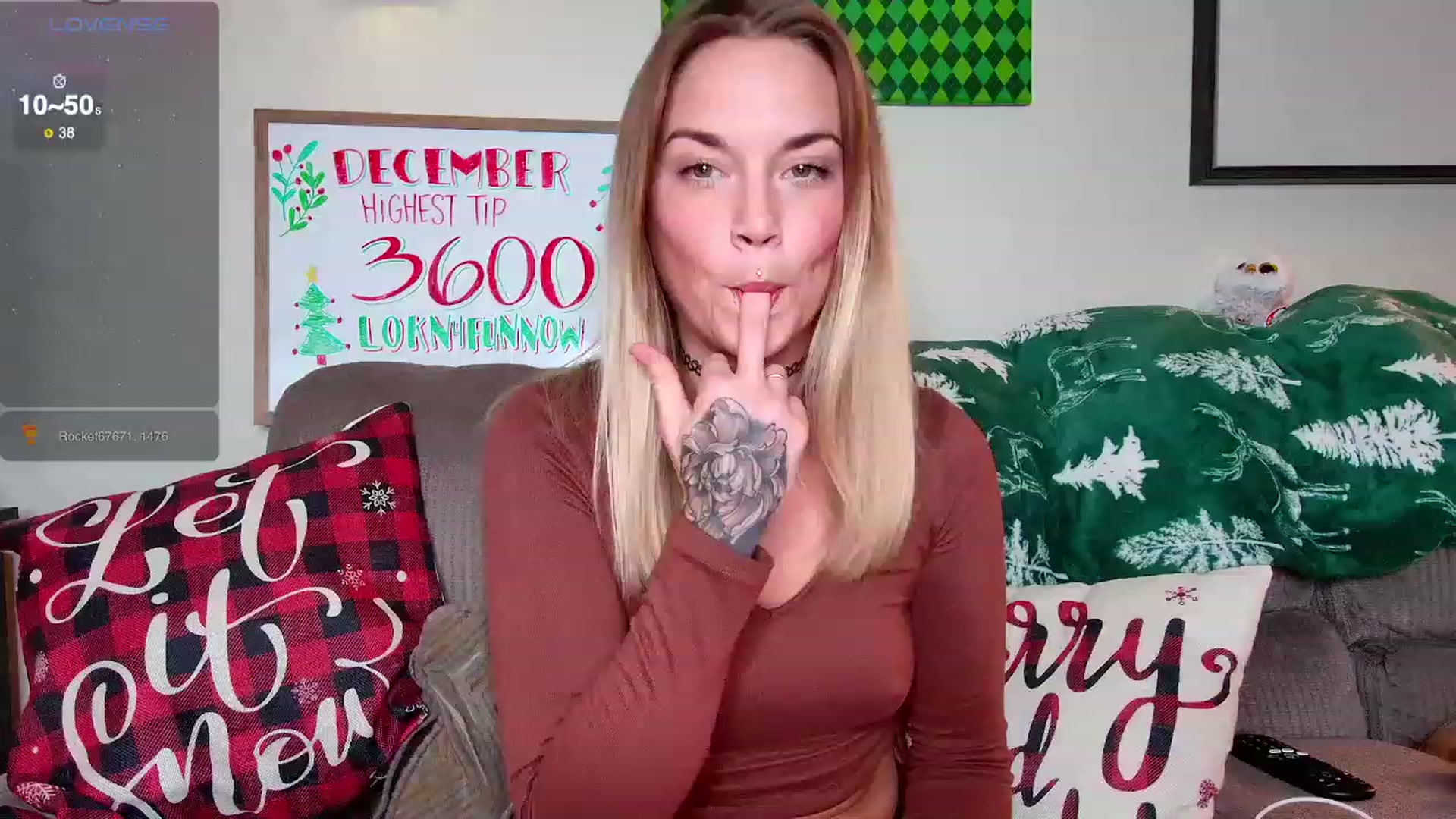 Gallery image thumbnail from Rose_Kitten's myfreecams stream on, 12/12/2023, 02:33 image 6 of 20