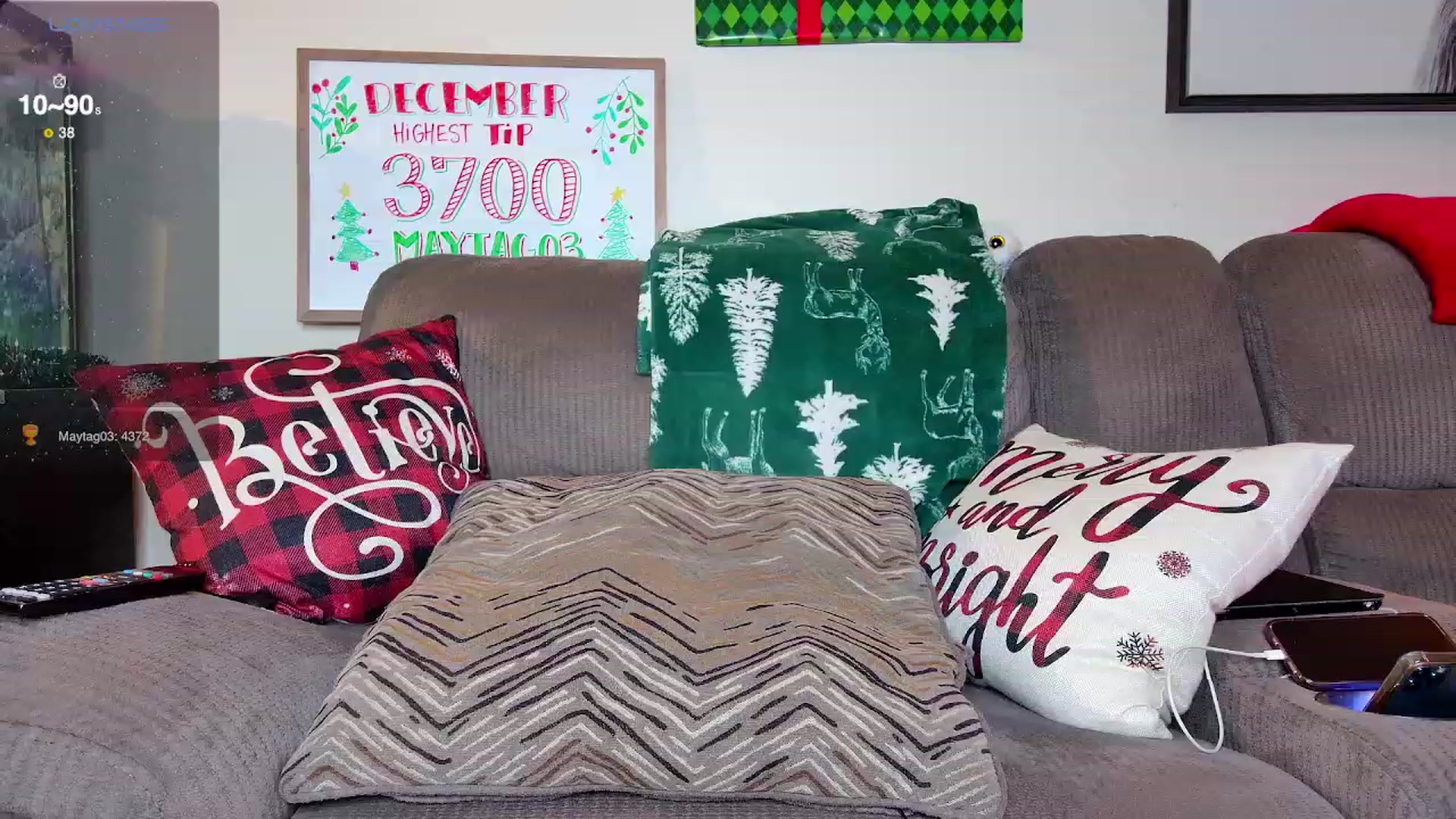 Gallery image thumbnail from Rose_Kitten's myfreecams stream on, 12/14/2023, 24:47 image 7 of 20