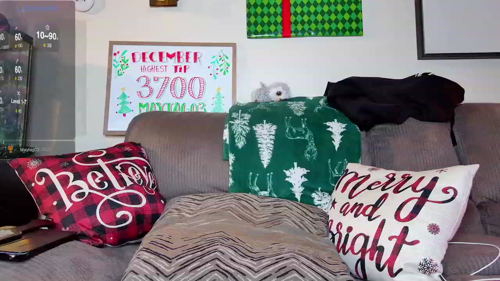 Gallery image thumbnail from Rose_Kitten's myfreecams stream on, 12/14/2023, 24:47 image 17 of 20