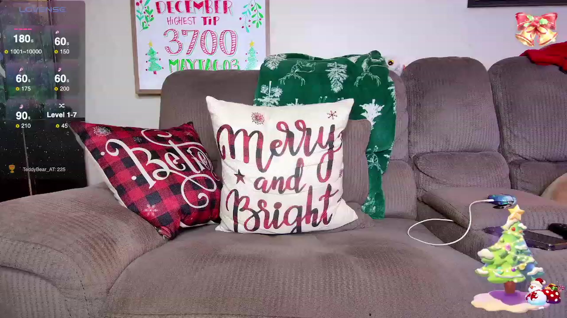 Gallery image thumbnail from Rose_Kitten's myfreecams stream on, 12/15/2023, 02:08 image 12 of 20