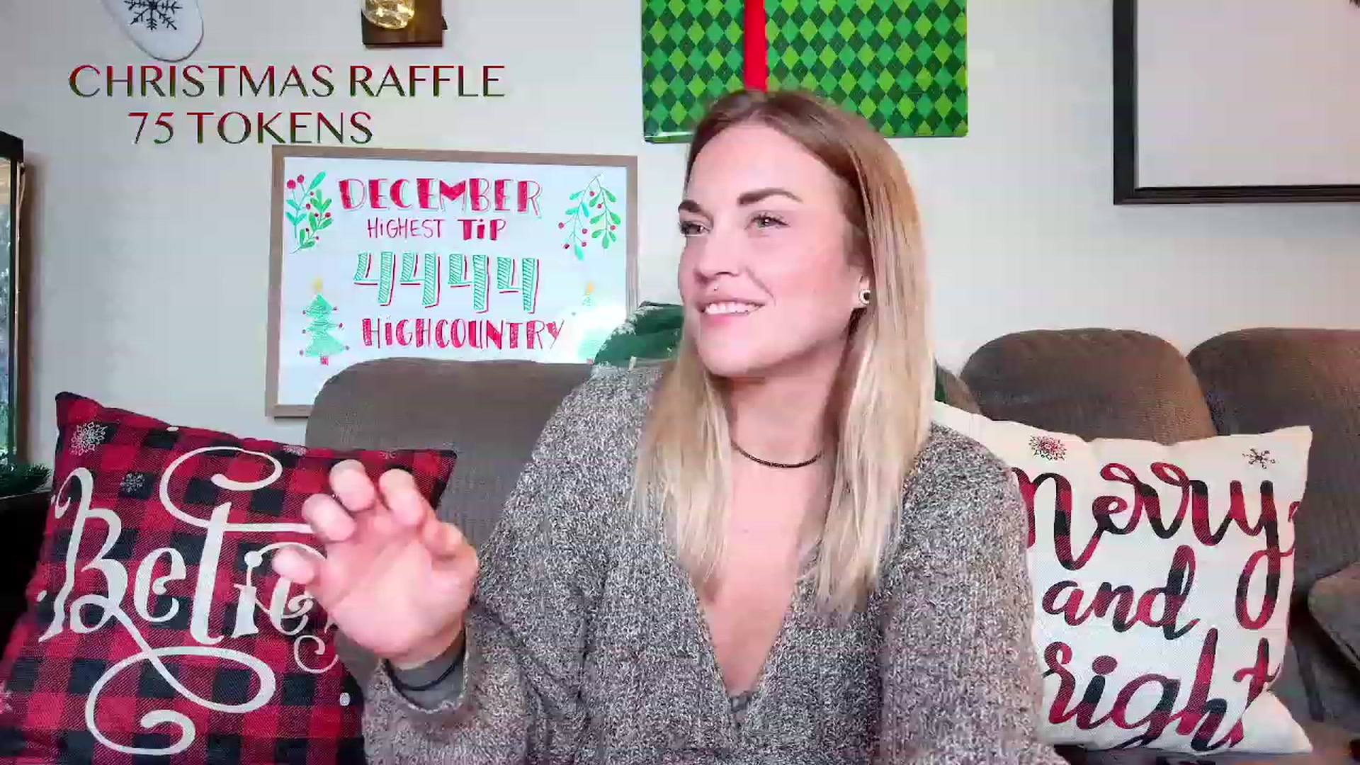 Gallery image thumbnail from Rose_Kitten's myfreecams stream on, 12/16/2023, 02:31 image 6 of 20
