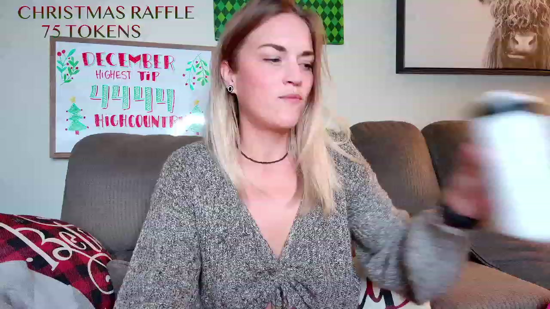 Gallery image thumbnail from Rose_Kitten's myfreecams stream on, 12/16/2023, 04:00 image 19 of 20