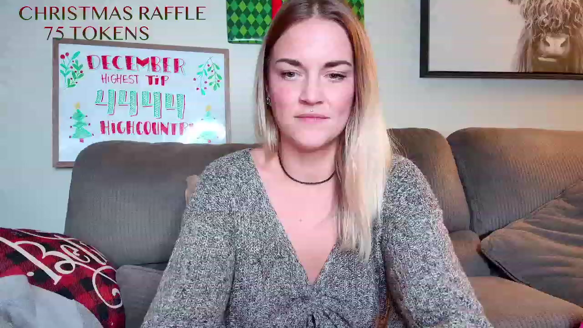 Gallery image thumbnail from Rose_Kitten's myfreecams stream on, 12/16/2023, 04:00 image 16 of 20