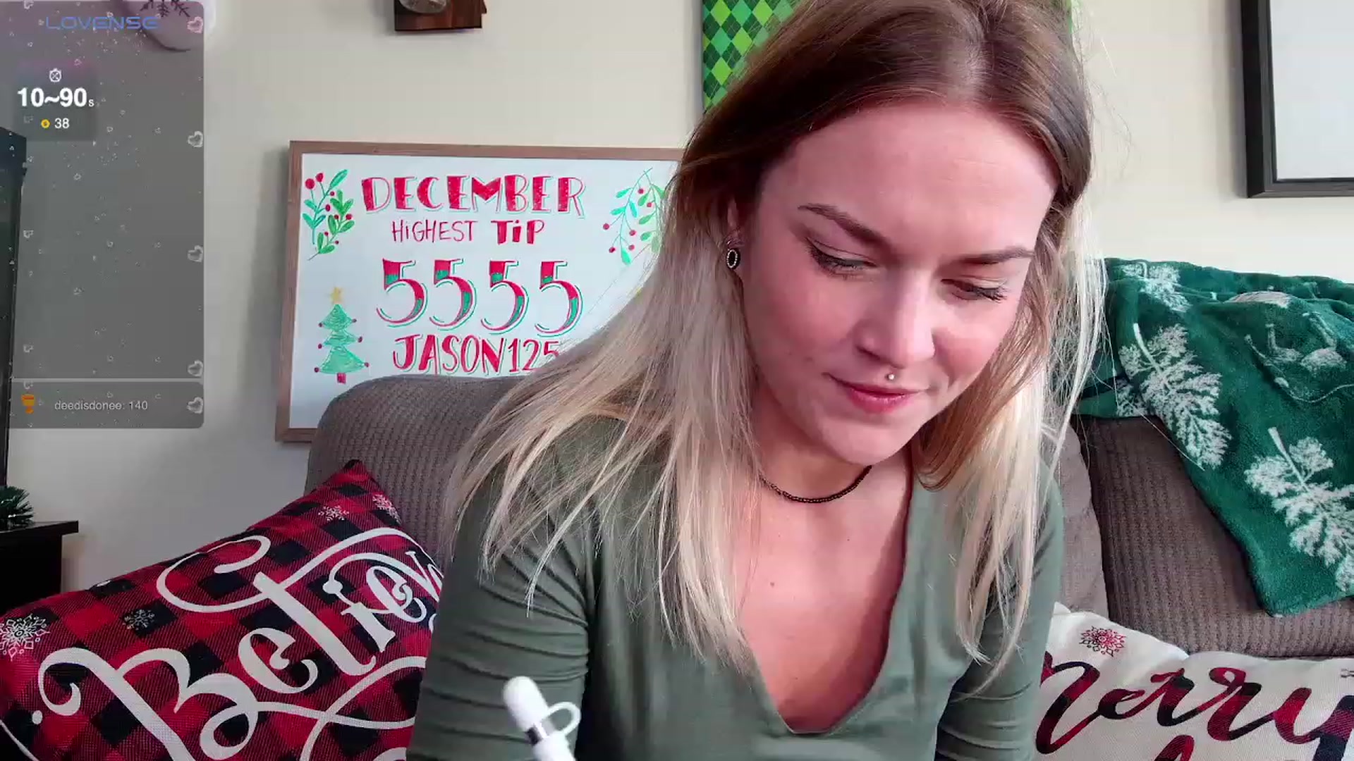 Gallery image thumbnail from Rose_Kitten's myfreecams stream on, 12/20/2023, 21:25 image 8 of 20