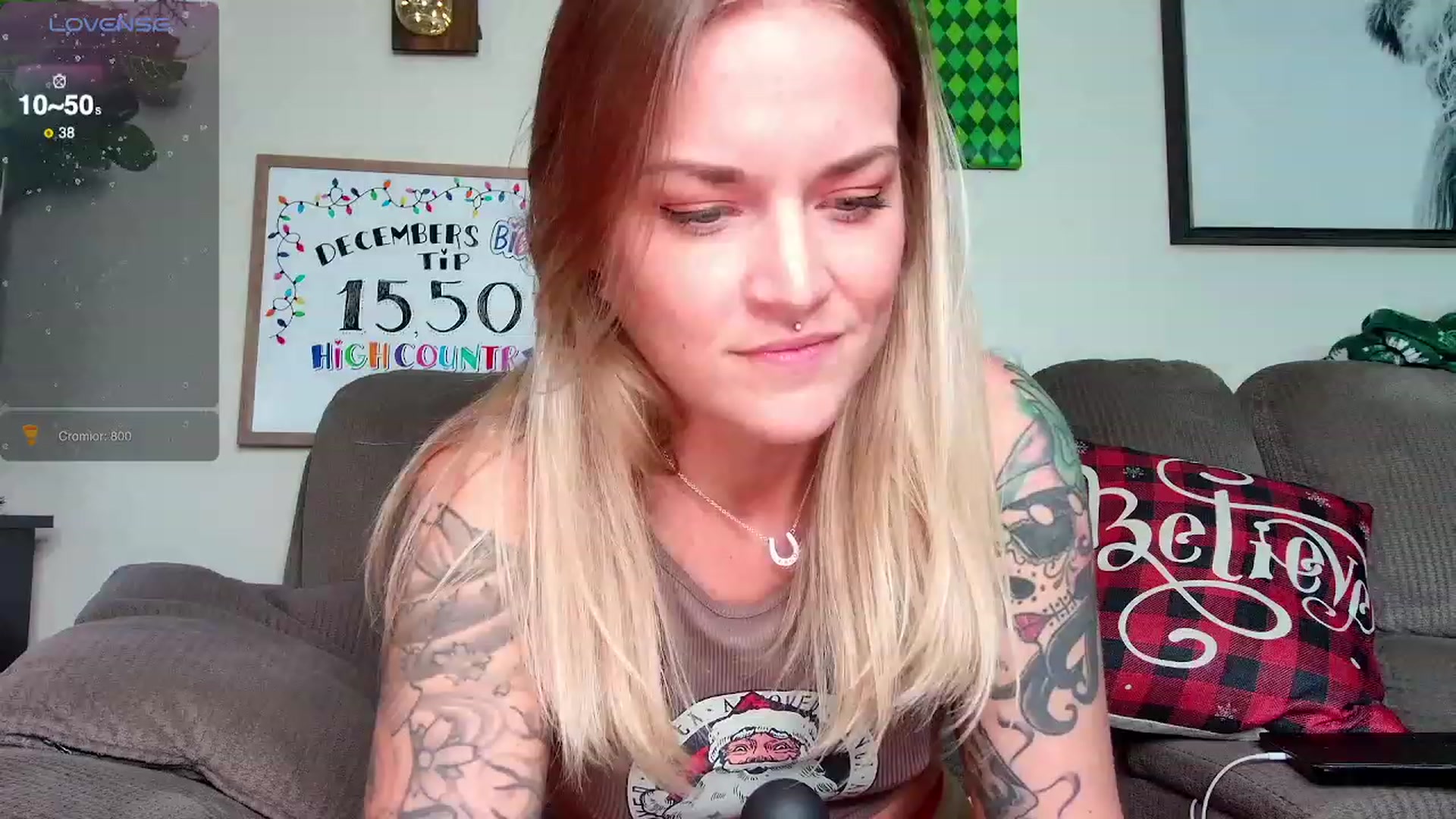 Gallery image thumbnail from Rose_Kitten's myfreecams stream on, 12/26/2023, 23:19 image 15 of 20