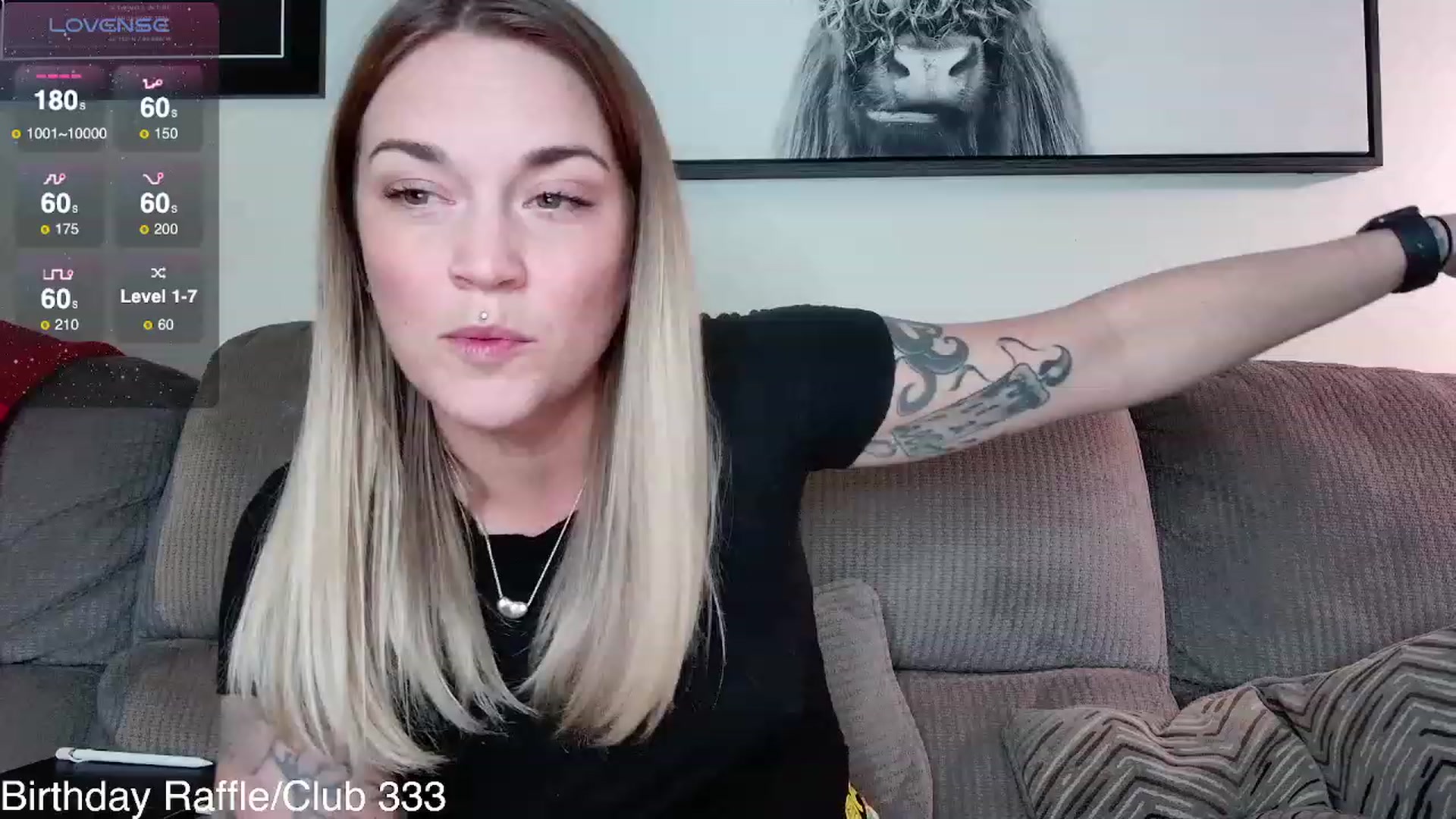 Gallery image thumbnail from Rose_Kitten's myfreecams stream on, 01/10/2024, 20:51 image 8 of 20