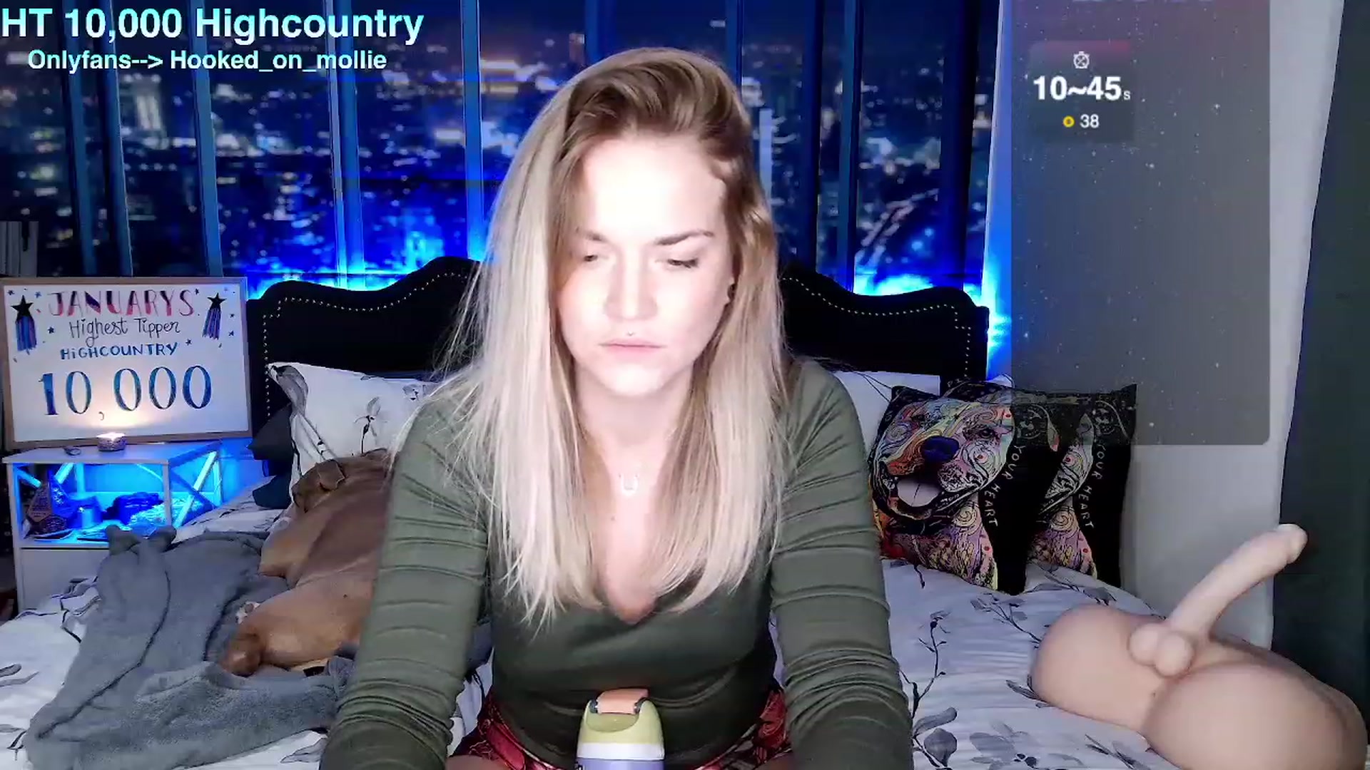 Gallery image thumbnail from Rose_Kitten's myfreecams stream on, 01/30/2024, 01:15 image 14 of 20