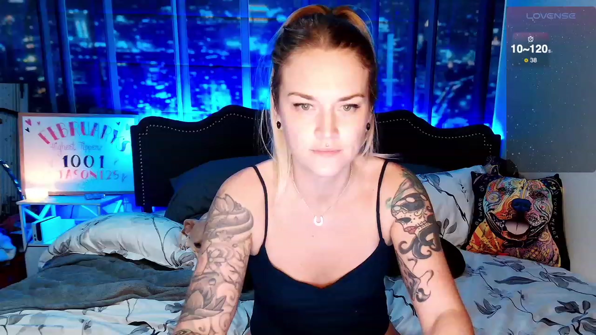 Gallery image thumbnail from Rose_Kitten's myfreecams stream on, 02/07/2024, 03:03 image 14 of 20