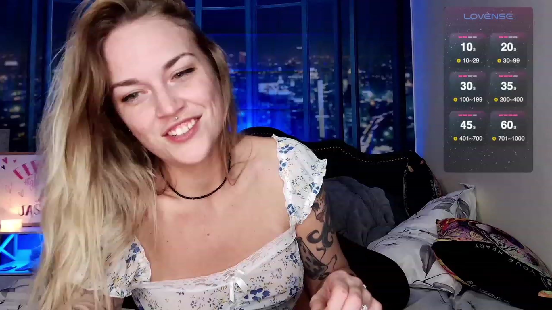 Gallery image thumbnail from Rose_Kitten's myfreecams stream on, 02/10/2024, 03:47 image 19 of 20