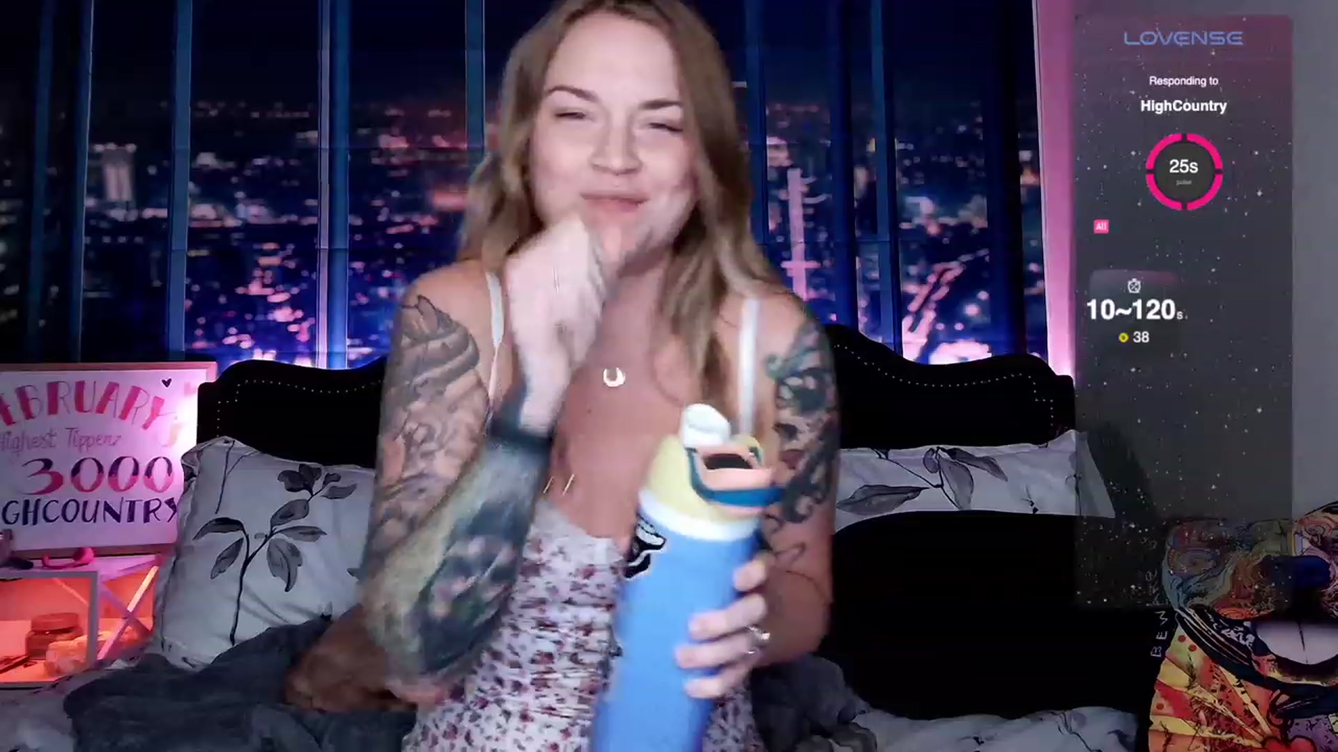 Gallery image thumbnail from Rose_Kitten's myfreecams stream on, 02/15/2024, 03:03 image 4 of 20