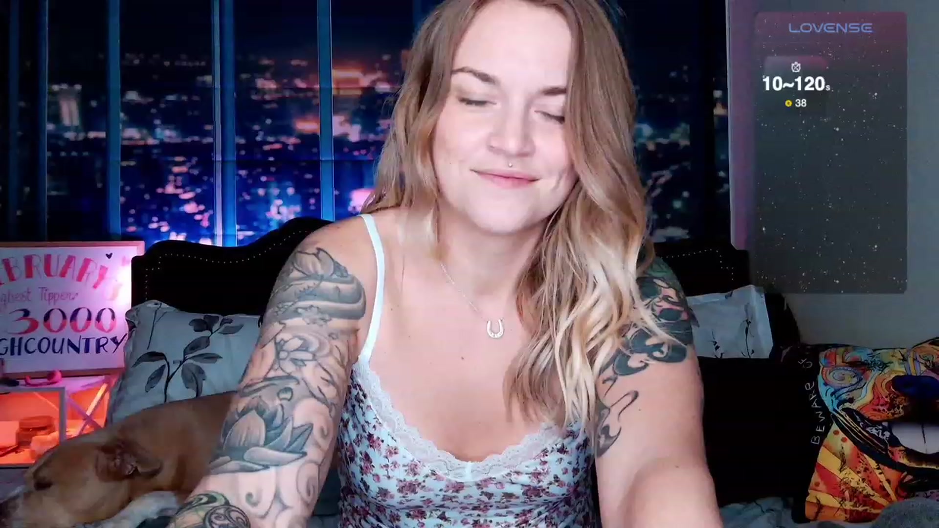 Gallery image thumbnail from Rose_Kitten's myfreecams stream on, 02/15/2024, 03:03 image 16 of 20