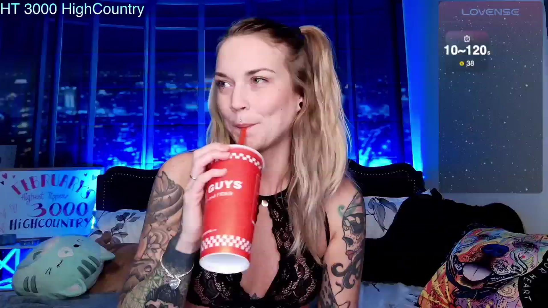 Gallery image thumbnail from Rose_Kitten's myfreecams stream on, 02/16/2024, 03:12 image 1 of 20