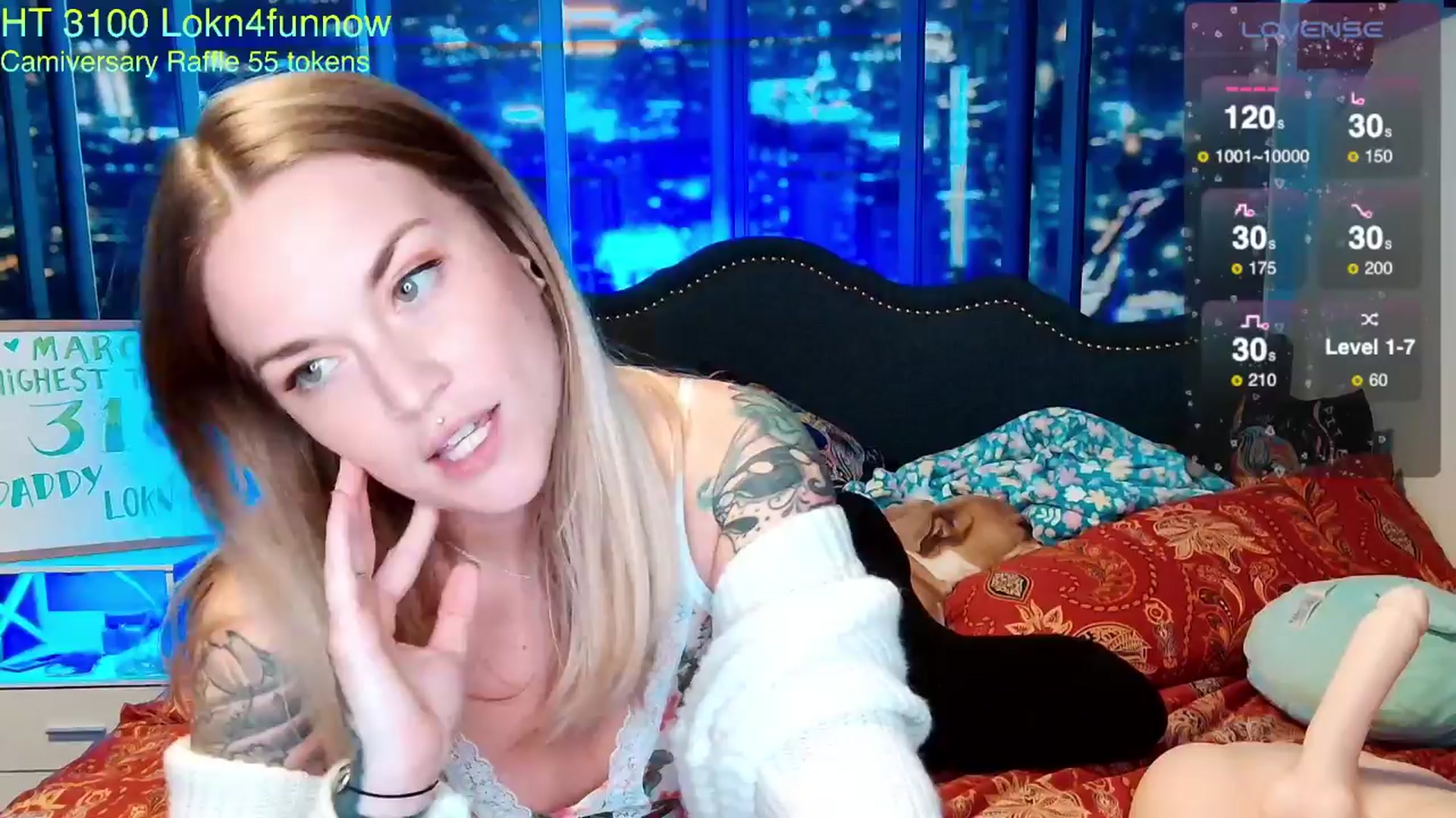 Gallery image thumbnail from Rose_Kitten's myfreecams stream on, 03/29/2024, 01:53 image 7 of 20