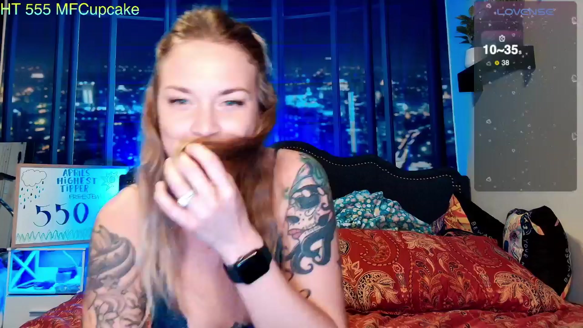Gallery image thumbnail from Rose_Kitten's myfreecams stream on, 04/02/2024, 02:41 image 13 of 20