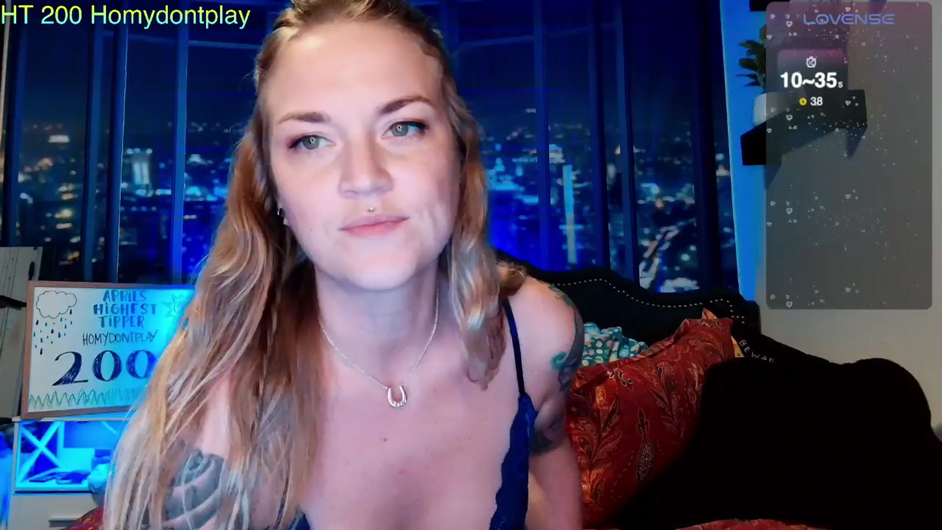 Gallery image thumbnail from Rose_Kitten's myfreecams stream on, 04/02/2024, 02:41 image 9 of 20
