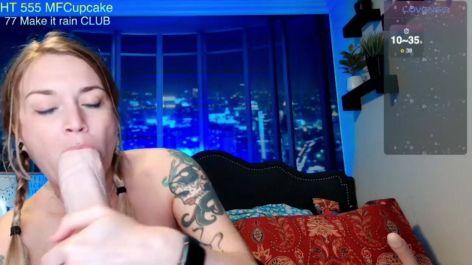 Gallery image thumbnail from Rose_Kitten's myfreecams stream on, 04/03/2024, 21:58 image 1 of 20