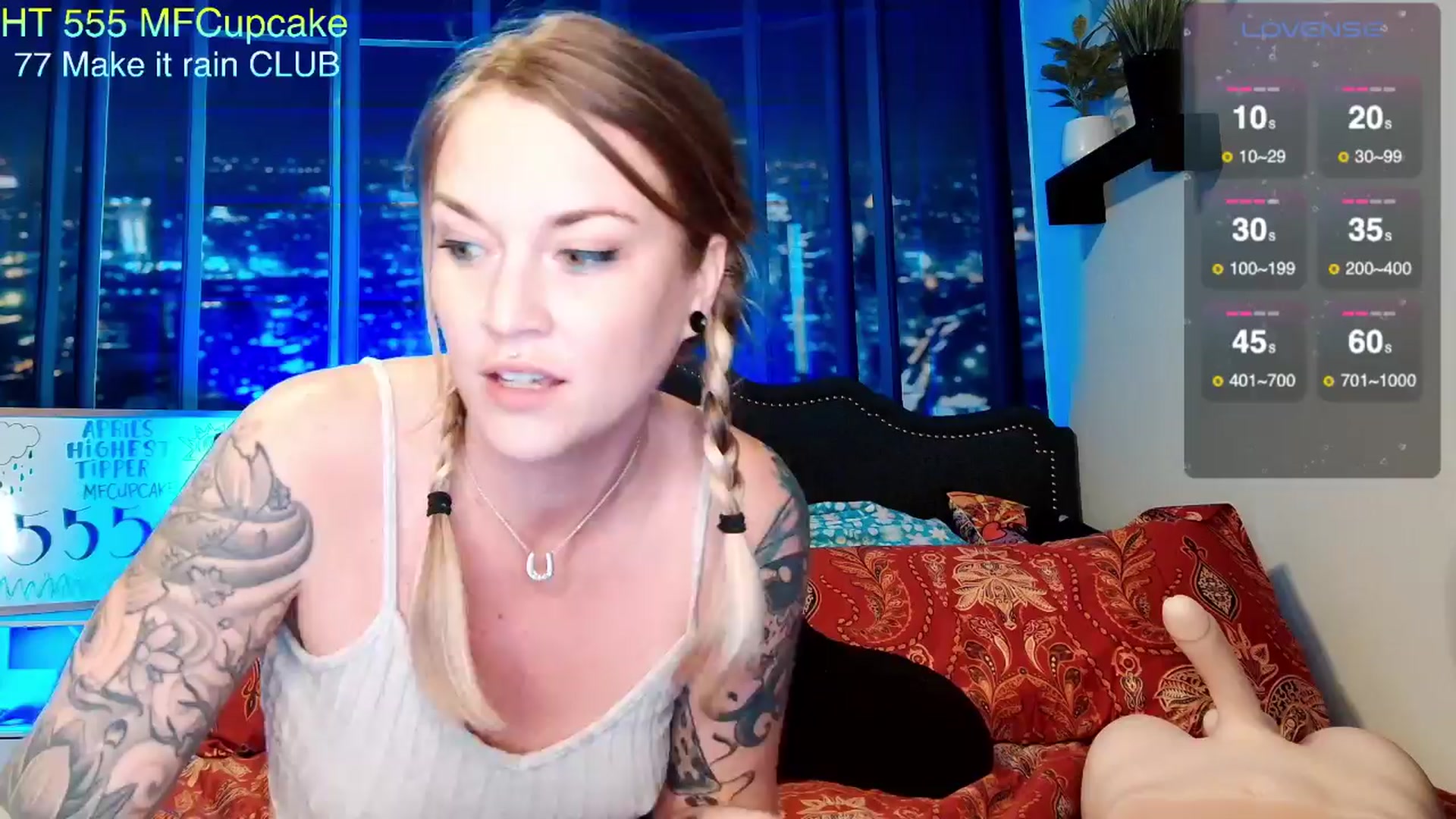 Gallery image thumbnail from Rose_Kitten's myfreecams stream on, 04/04/2024, 24:00 image 19 of 20