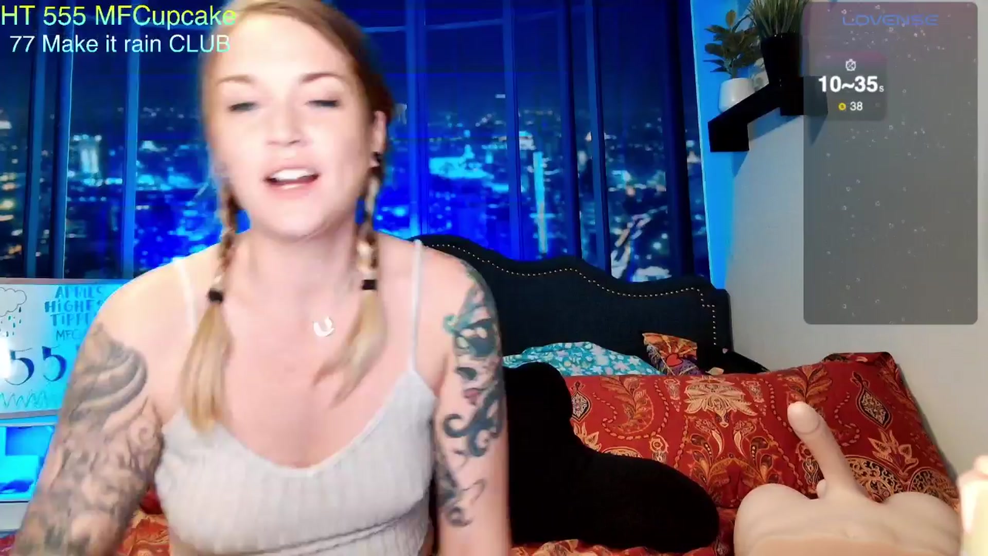 Gallery image thumbnail from Rose_Kitten's myfreecams stream on, 04/04/2024, 01:26 image 12 of 20