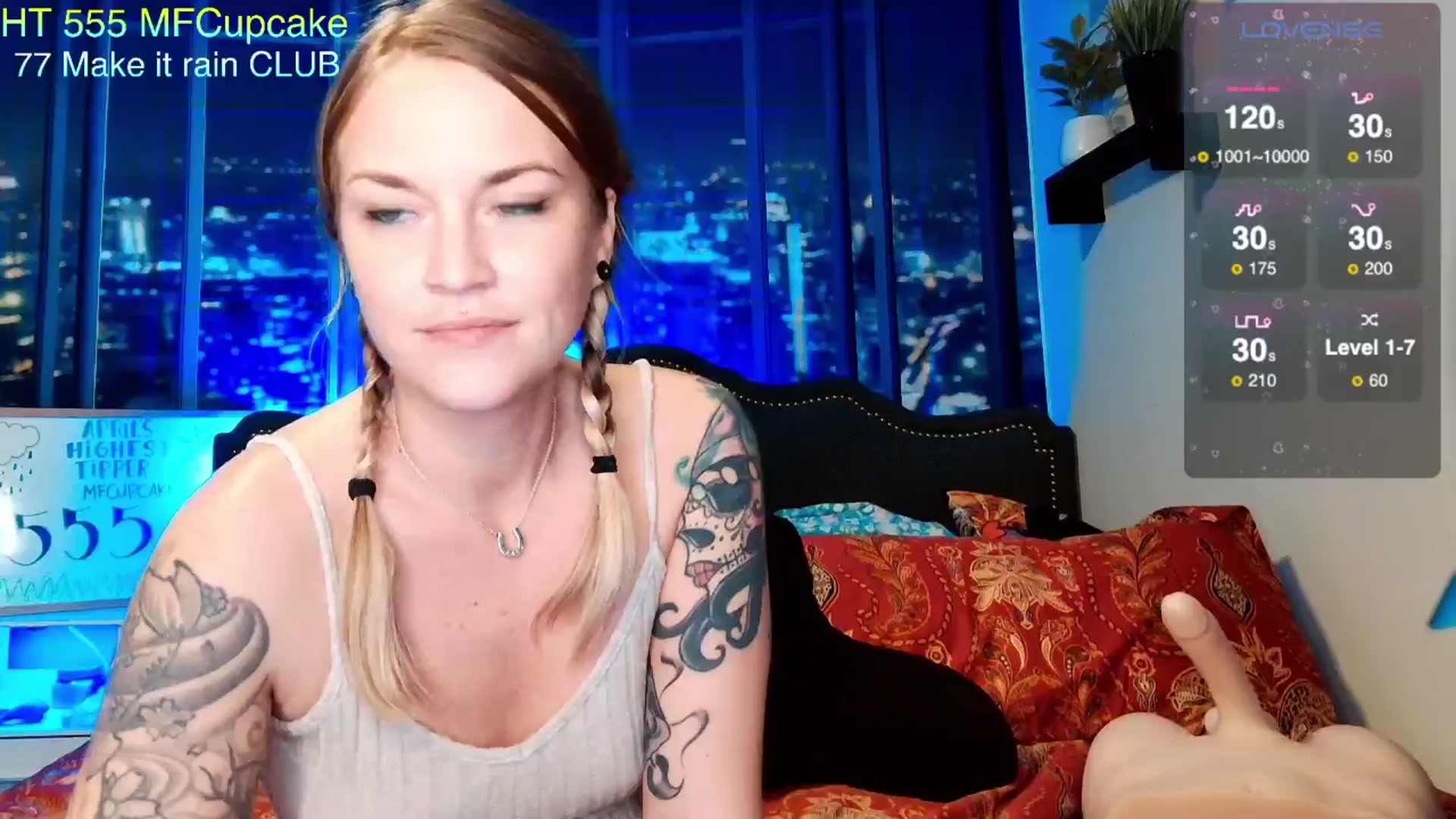 Gallery image thumbnail from Rose_Kitten's myfreecams stream on, 04/04/2024, 01:26 image 8 of 20