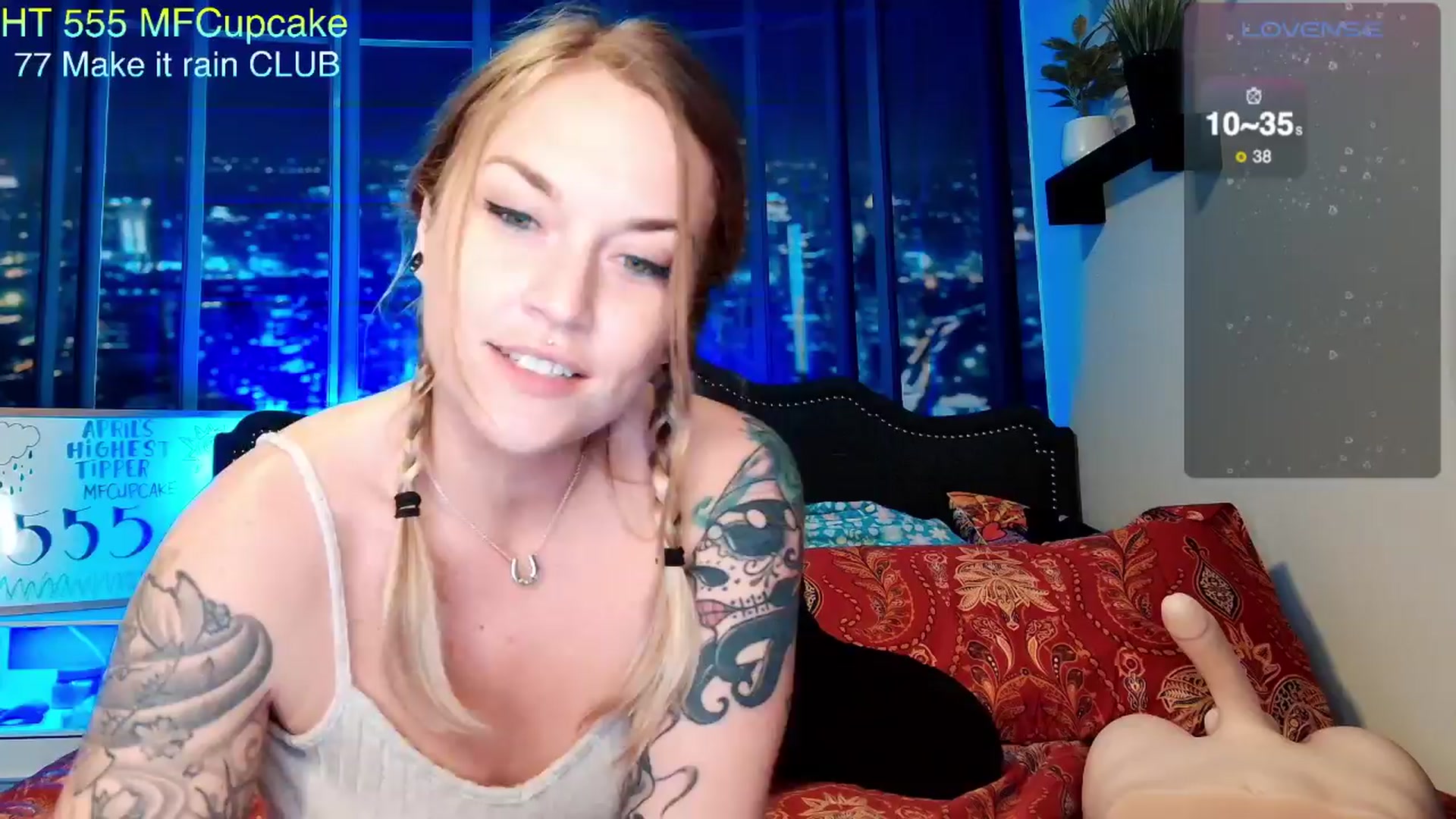 Gallery image thumbnail from Rose_Kitten's myfreecams stream on, 04/04/2024, 01:26 image 2 of 20